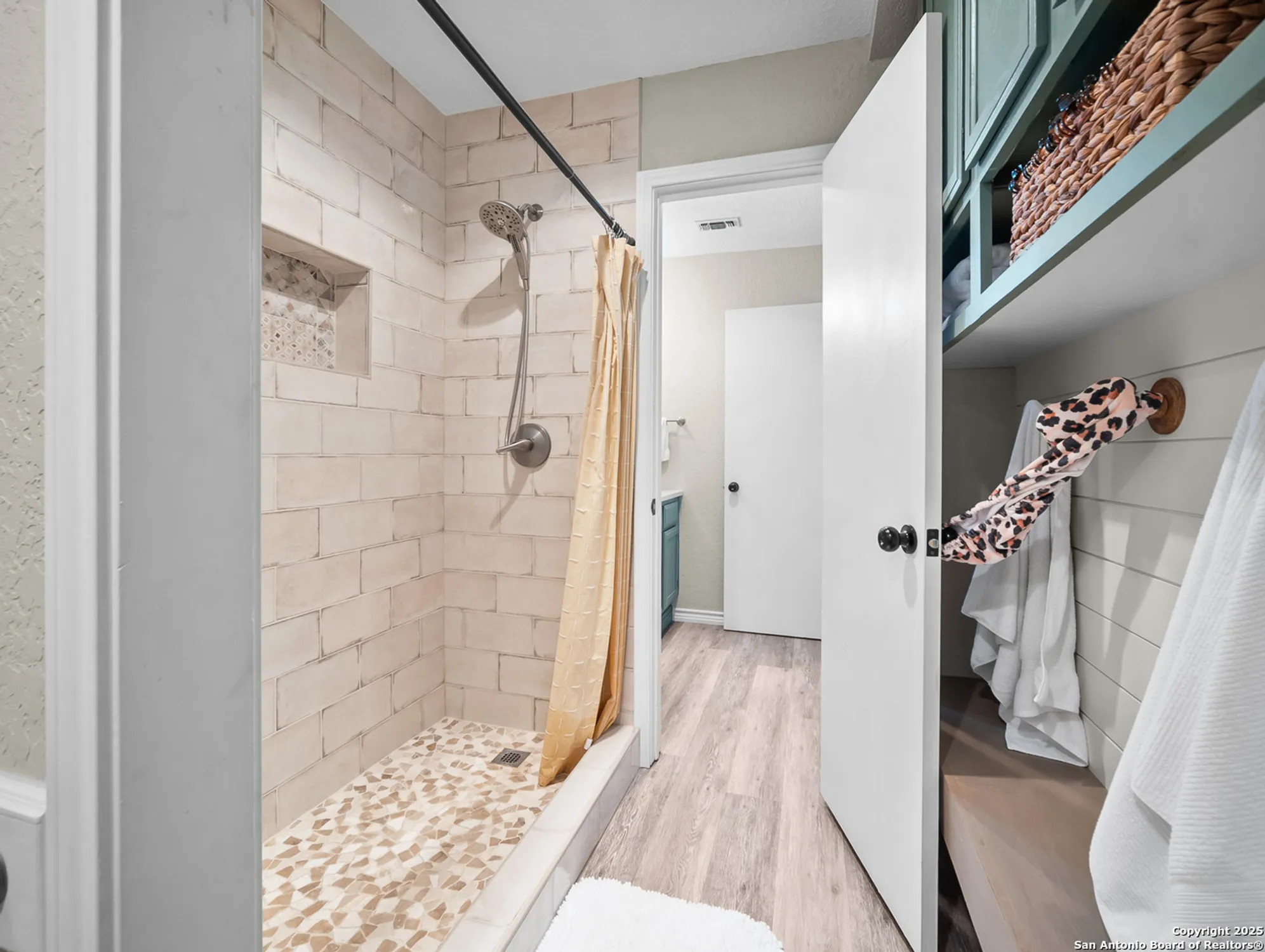 Property Slideshow image 19 of 33 | 3620 chestnut ct, Schertz, TX, 78108