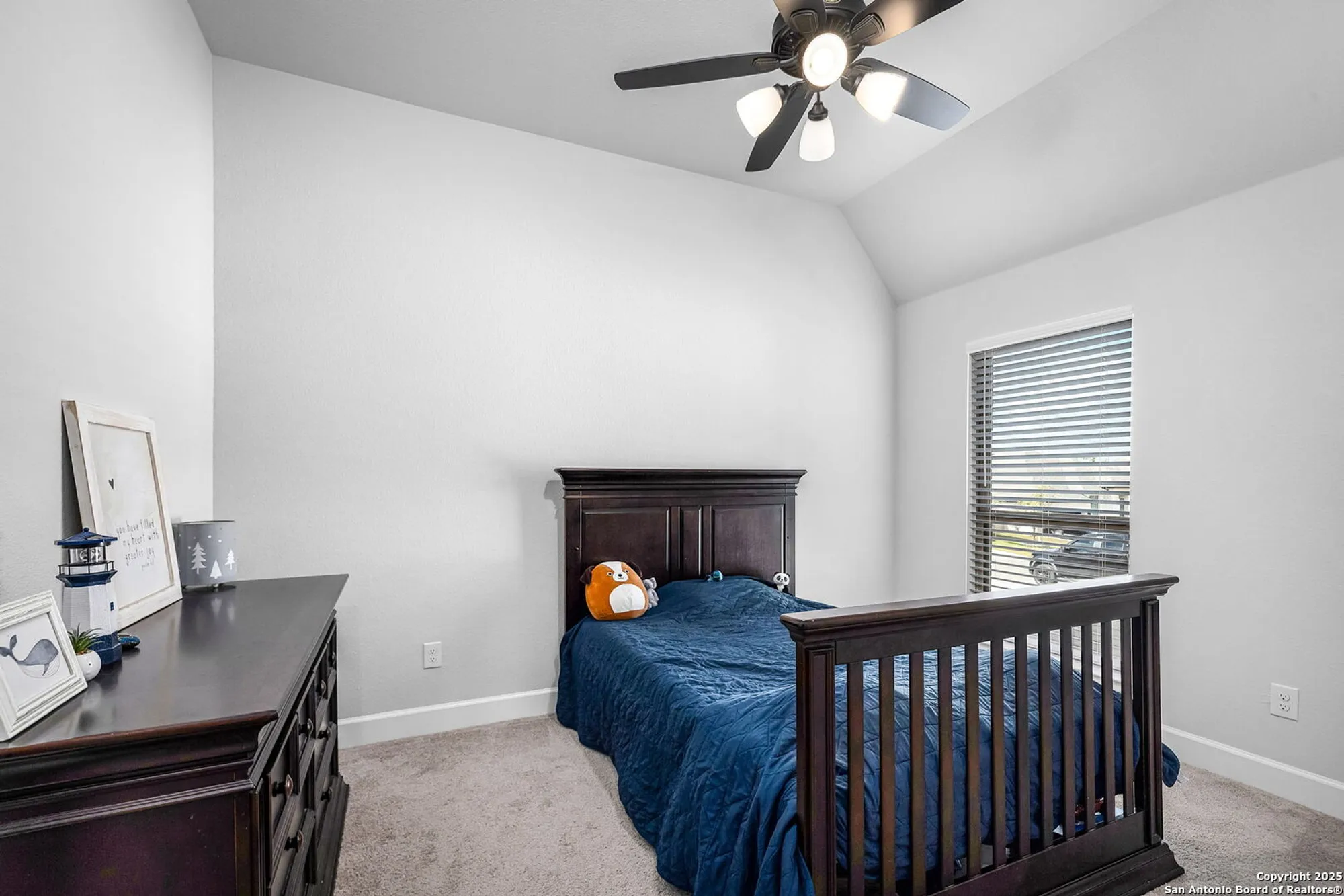 Property Slideshow image 24 of 34 | 358 bridle trl, New Braunfels, TX, 78132