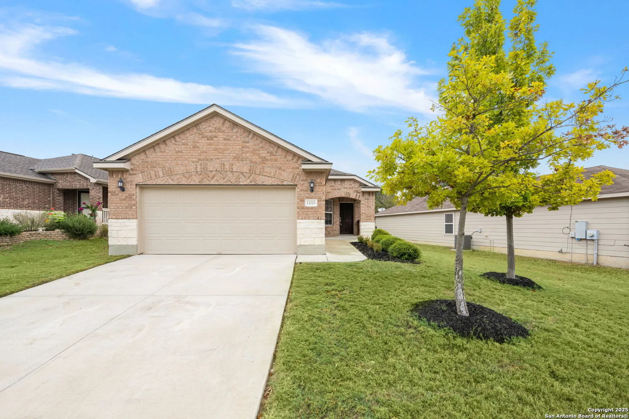 Property Slideshow image 3 of 26 | 13019 cache crk, San Antonio, TX, 78253