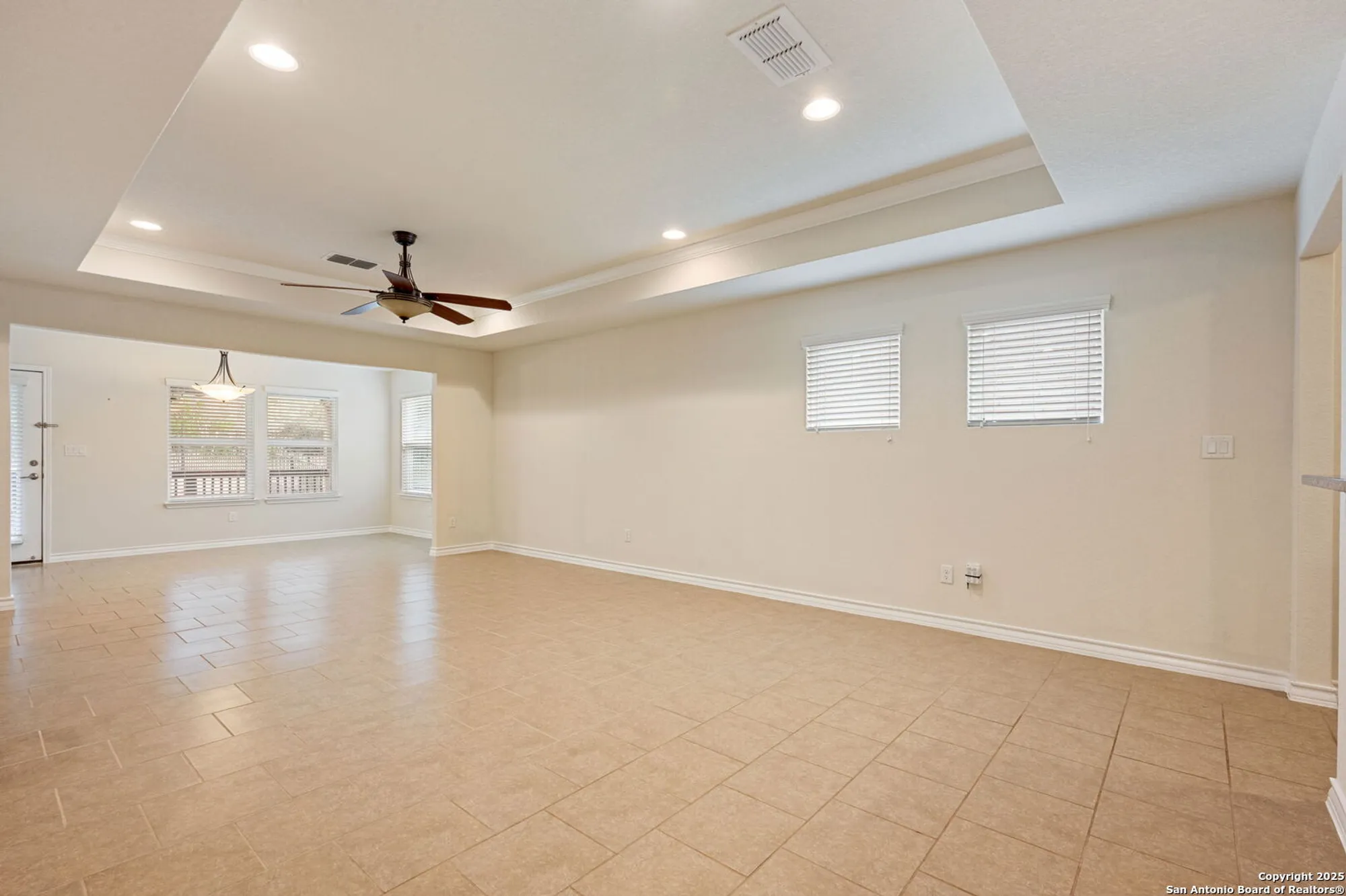 Property Slideshow image 11 of 26 | 13019 cache crk, San Antonio, TX, 78253