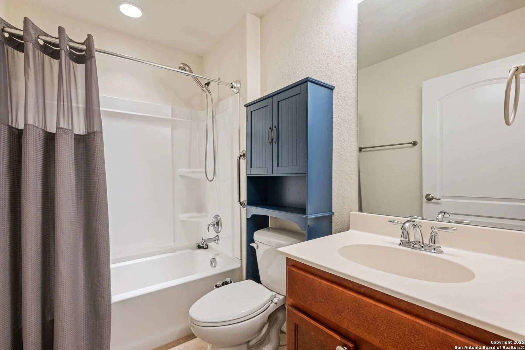 Property Slideshow image 21 of 26 | 13019 cache crk, San Antonio, TX, 78253