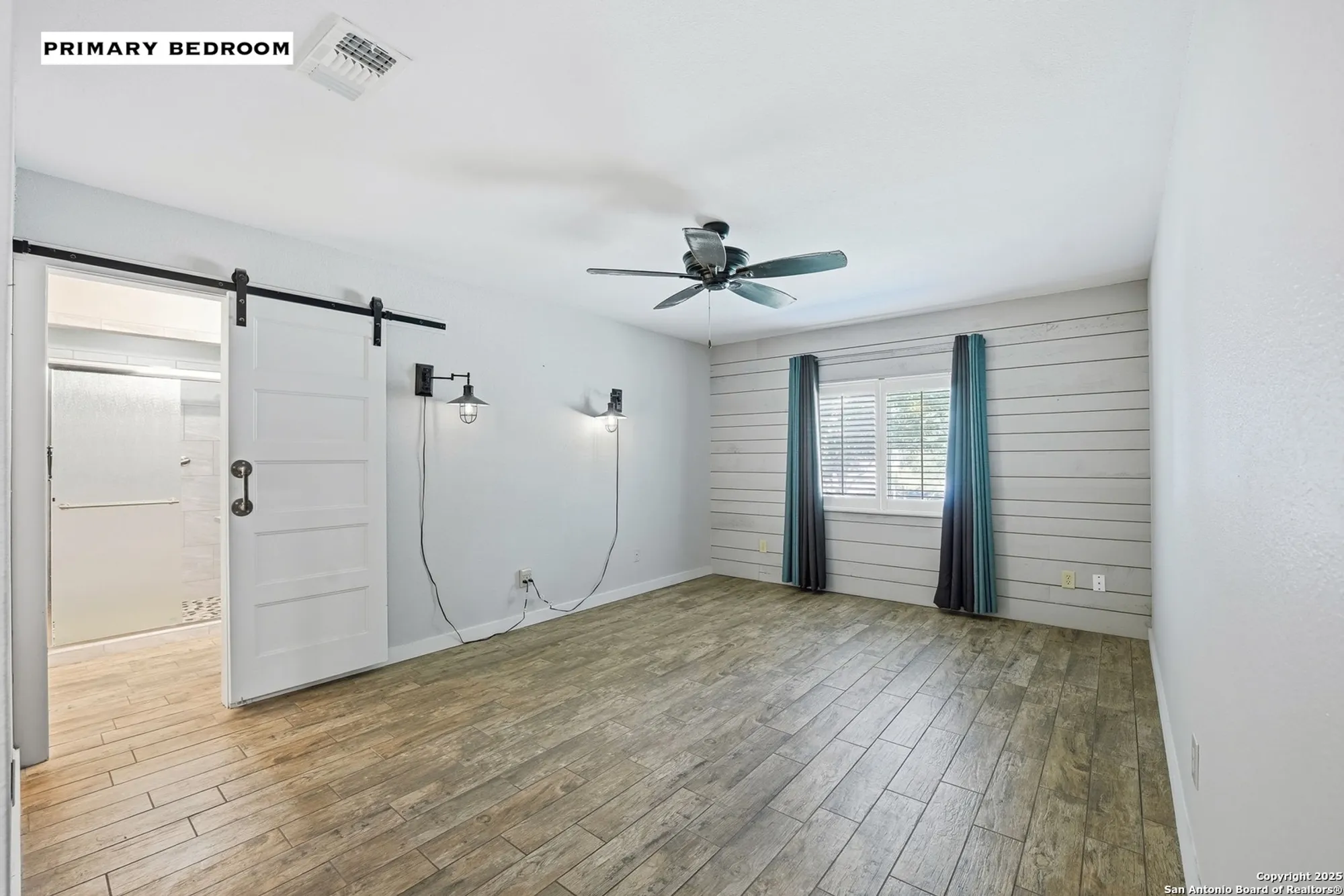 Property Slideshow image 16 of 46 | 3624 fox run, Schertz, TX, 78108