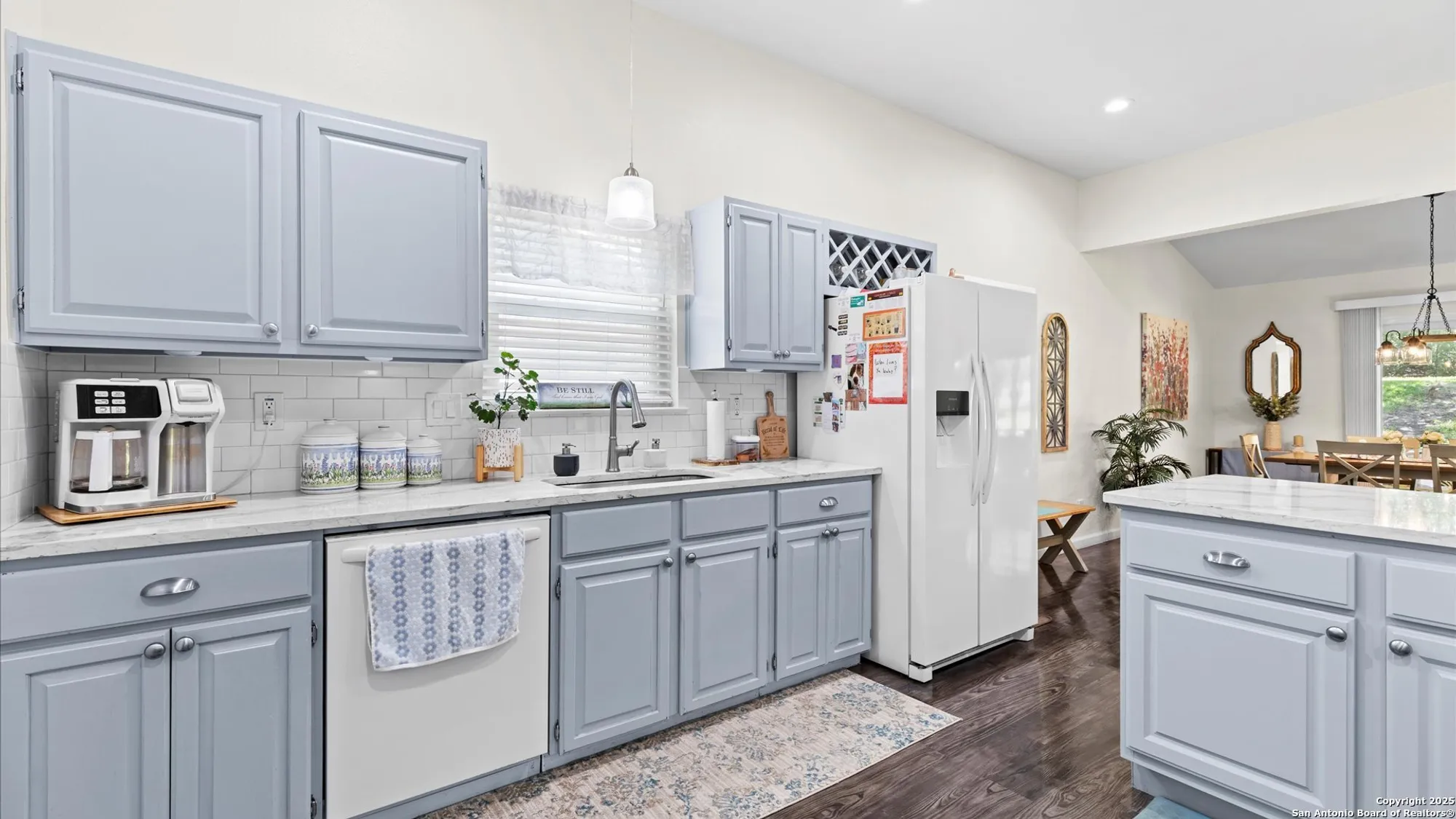 Property Slideshow image 12 of 54 | 3704 scenic dr, Schertz, TX, 78108