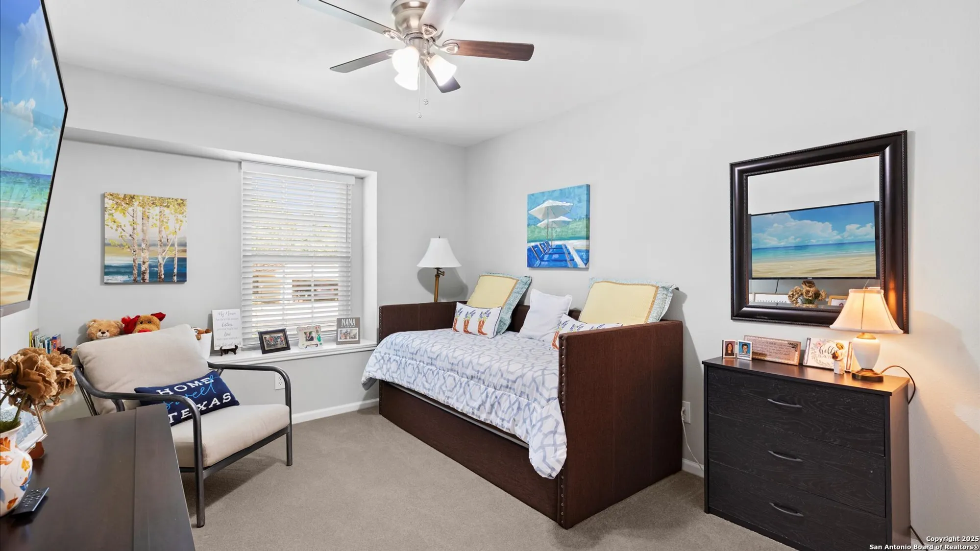 Property Slideshow image 19 of 54 | 3704 scenic dr, Schertz, TX, 78108