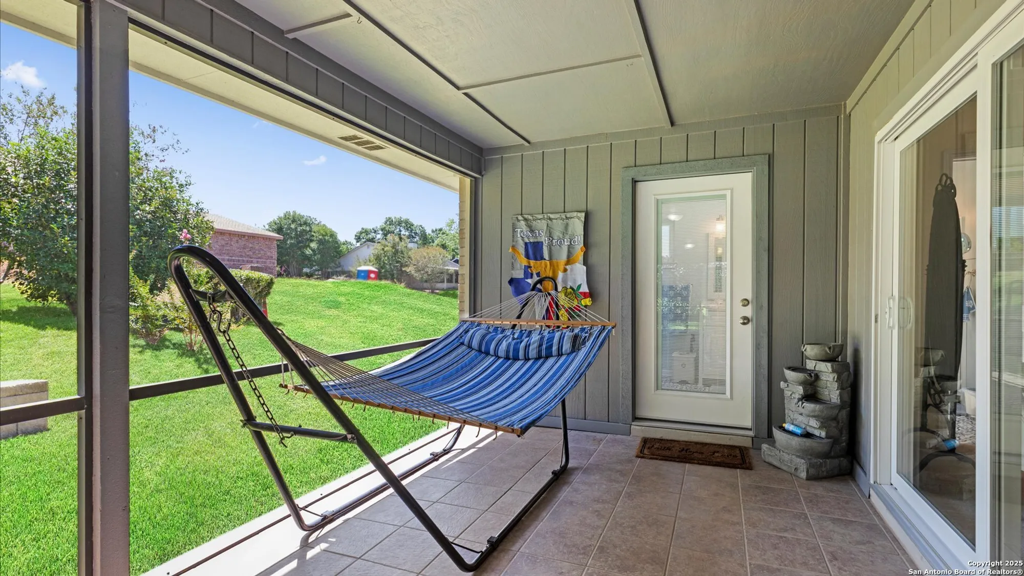 Property Slideshow image 26 of 54 | 3704 scenic dr, Schertz, TX, 78108