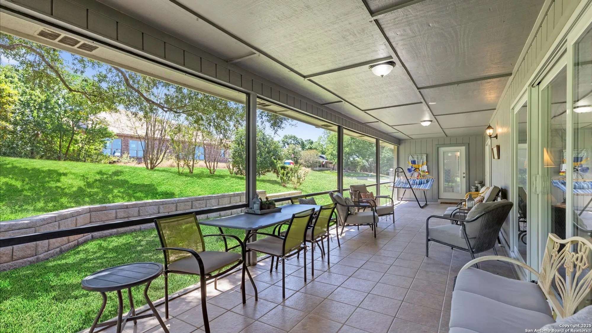 Property Slideshow image 27 of 54 | 3704 scenic dr, Schertz, TX, 78108