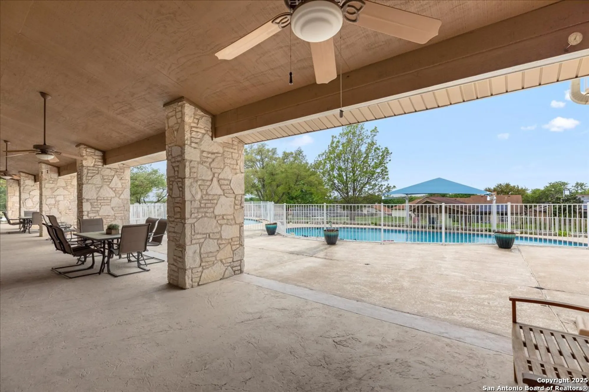 Property Slideshow image 41 of 54 | 3704 scenic dr, Schertz, TX, 78108