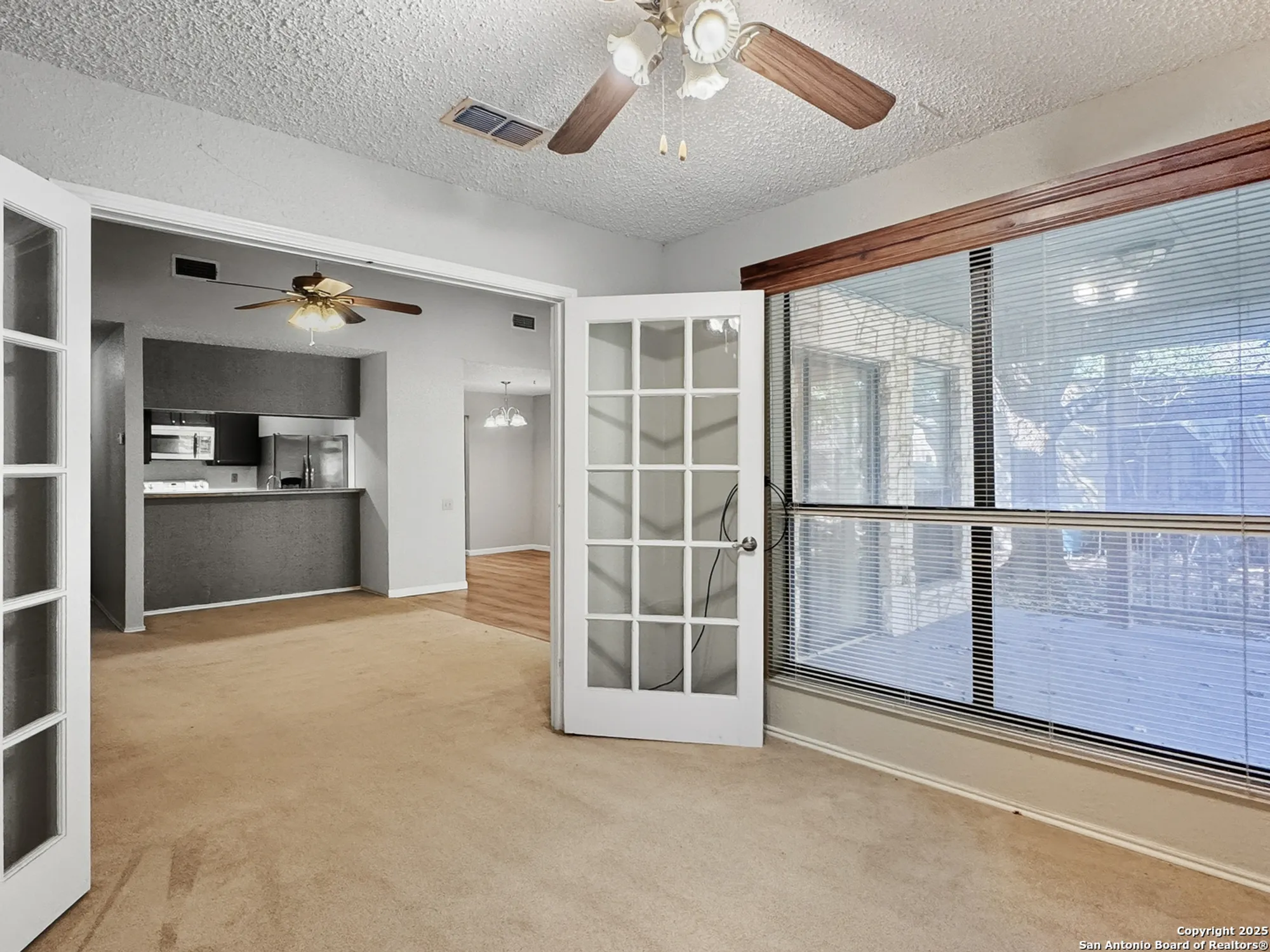 Property Slideshow image 14 of 35 | 3800 overlook dr, Schertz, TX, 78108