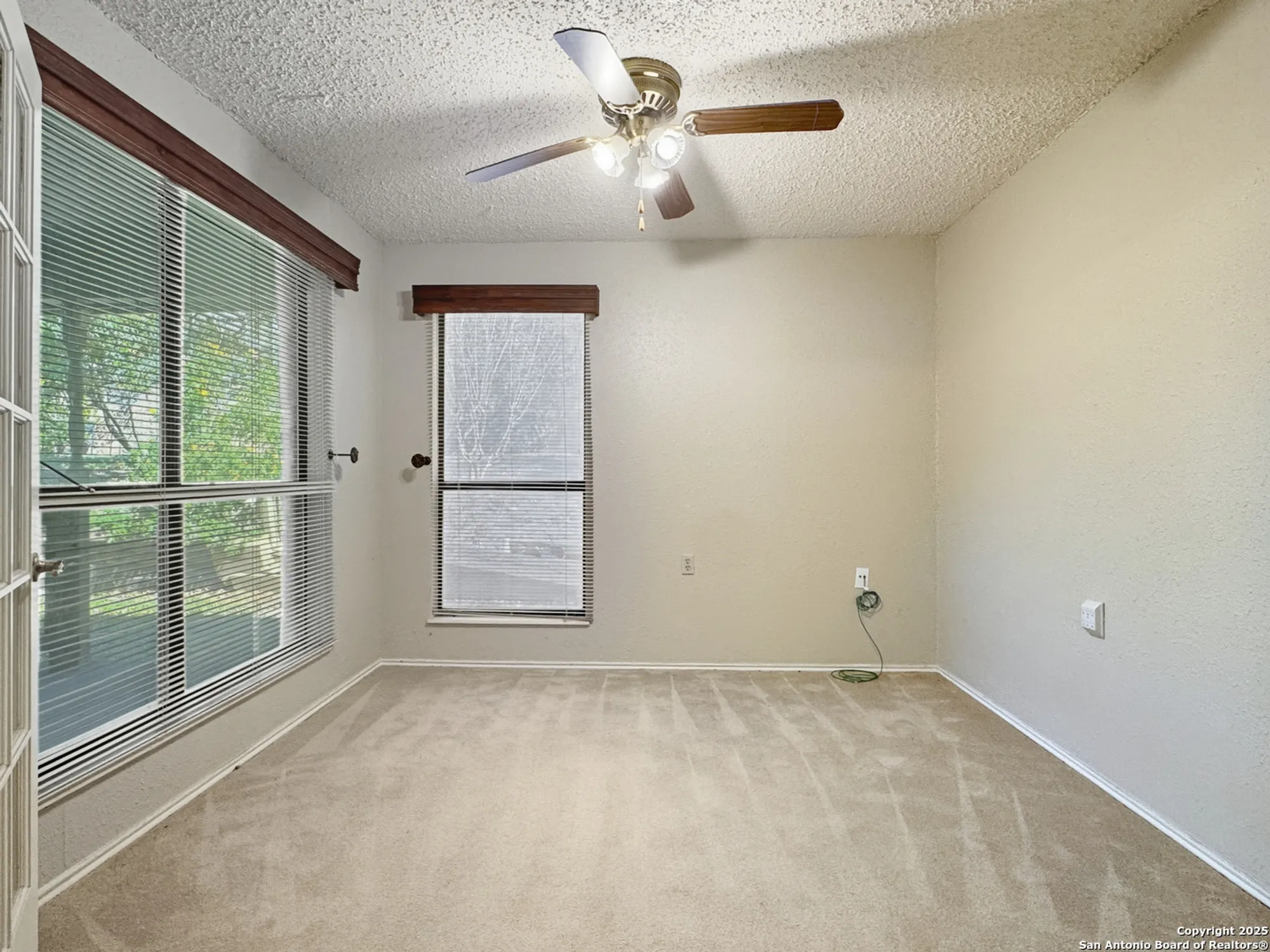 Property Slideshow image 25 of 35 | 3800 overlook dr, Schertz, TX, 78108