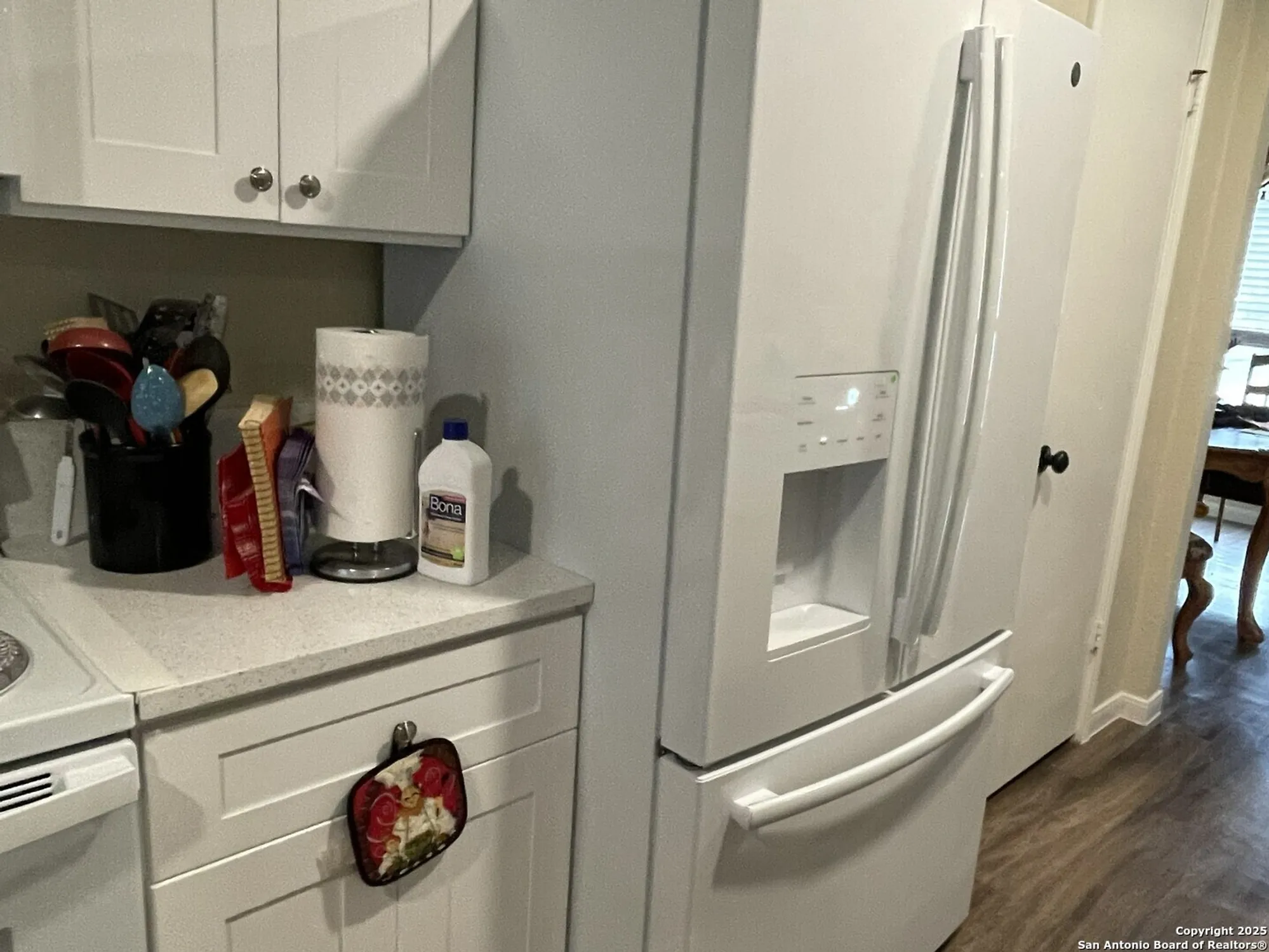 Property Slideshow image 3 of 7 | 4025 cypress ct, Schertz, TX, 78108