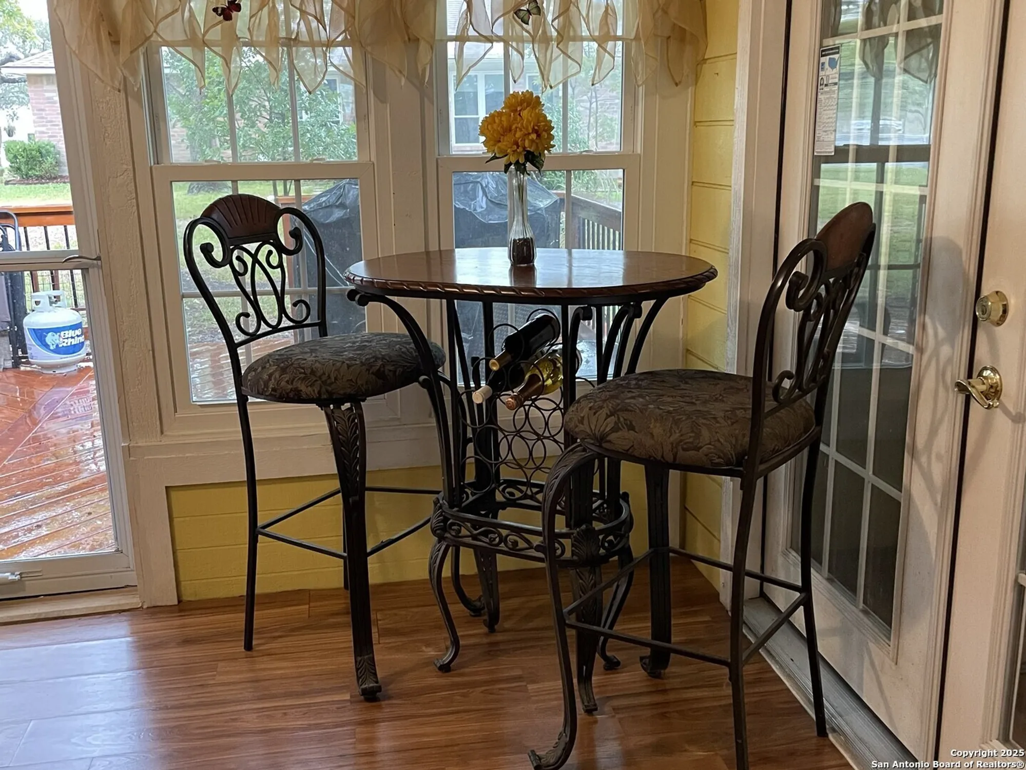 Property Slideshow image 5 of 7 | 4025 cypress ct, Schertz, TX, 78108