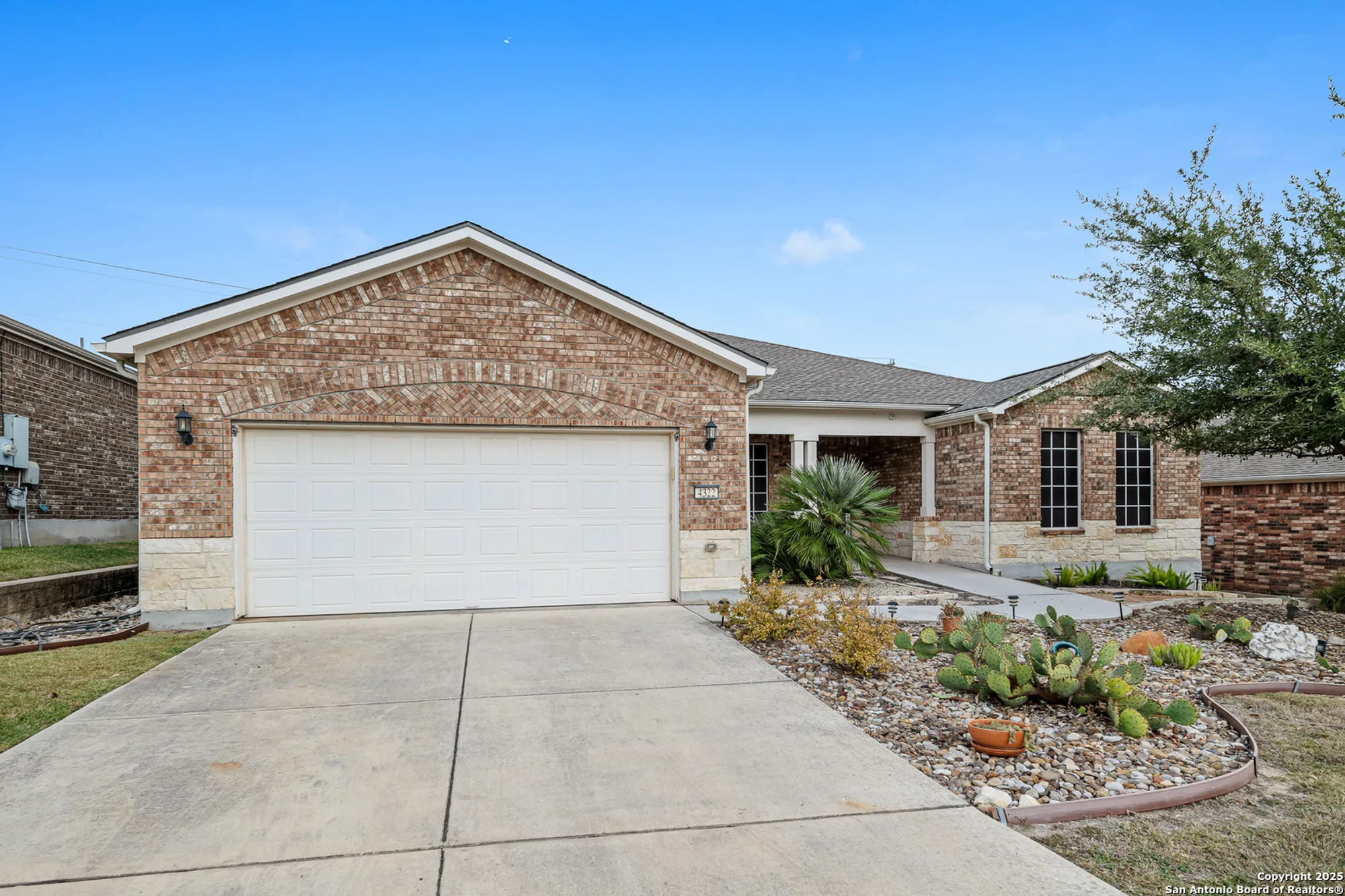 Property Slideshow image 1 of 49 | 4322 paddling pass, San Antonio, TX, 78253