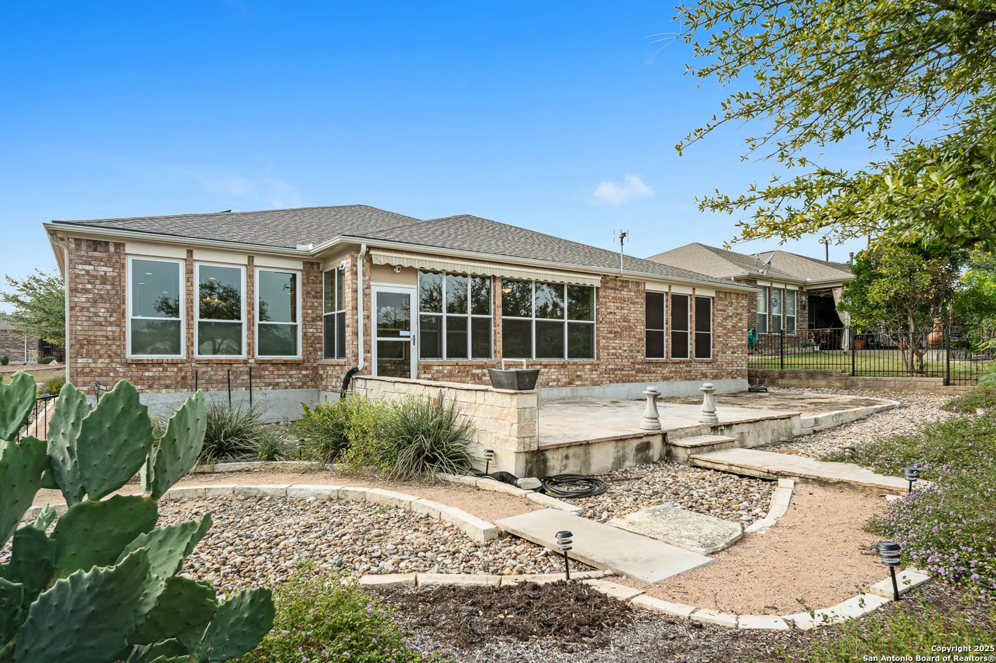 Property Slideshow image 37 of 49 | 4322 paddling pass, San Antonio, TX, 78253