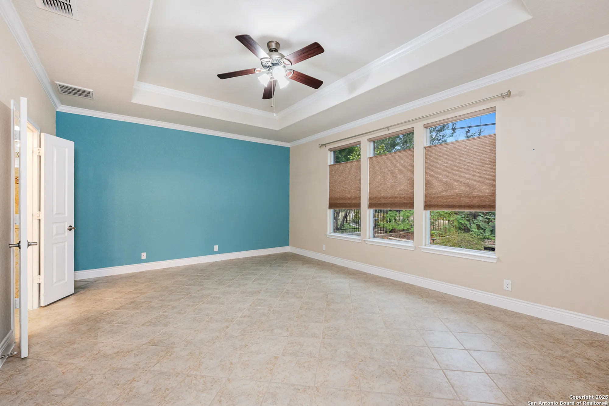 Property Slideshow image 22 of 49 | 4322 paddling pass, San Antonio, TX, 78253