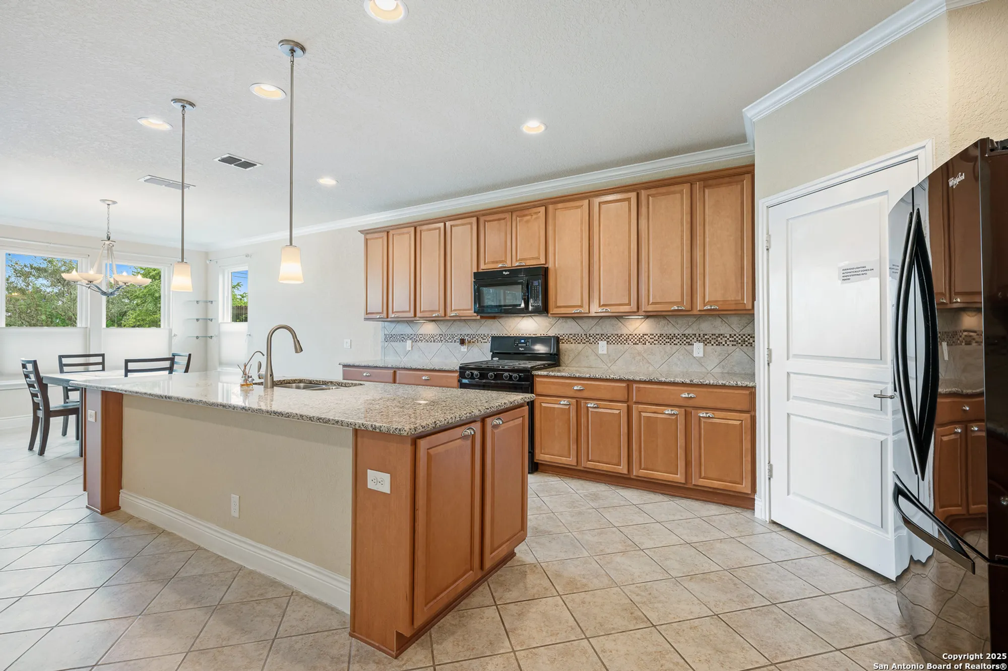 Property Slideshow image 9 of 49 | 4322 paddling pass, San Antonio, TX, 78253