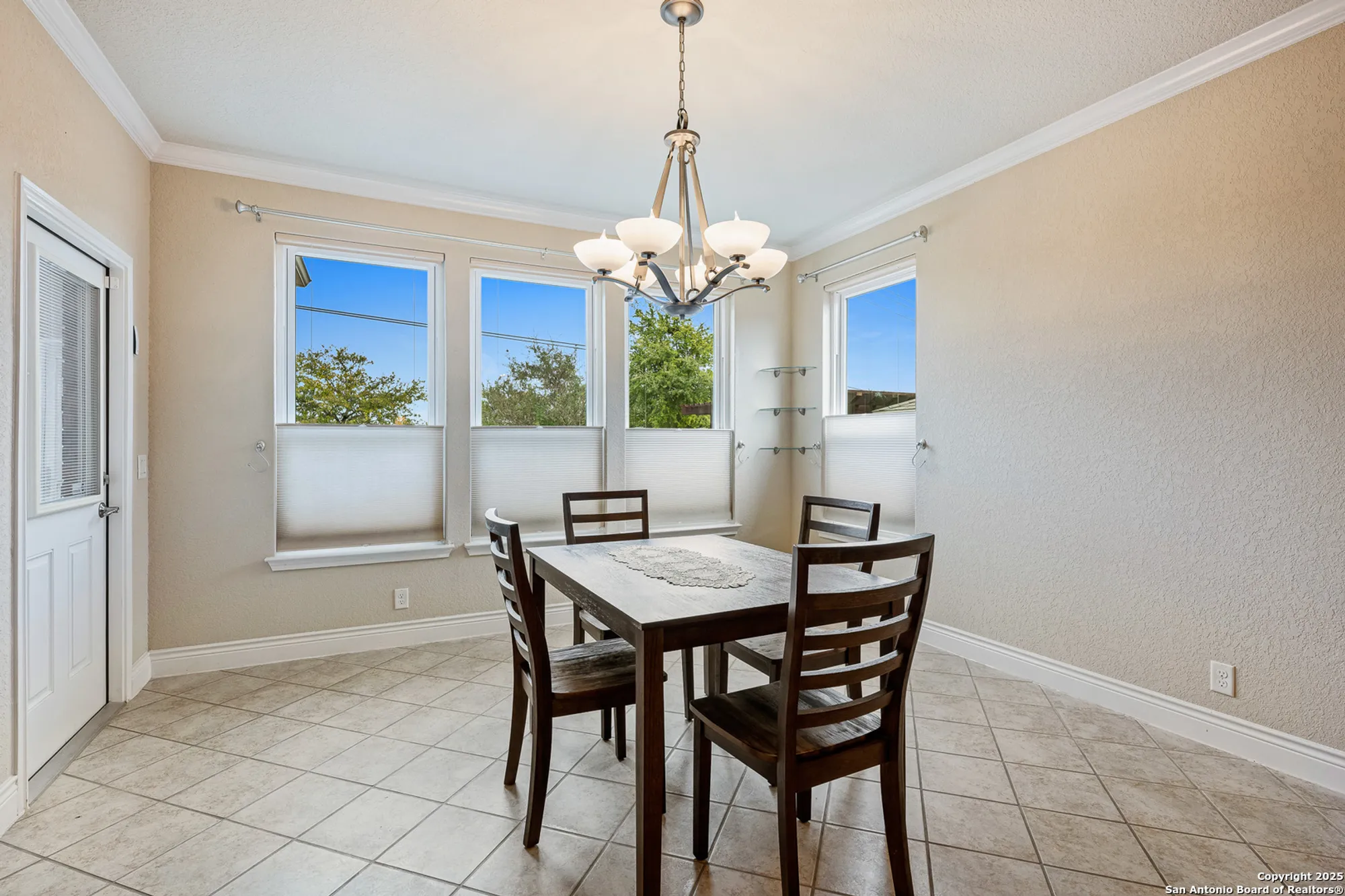 Property Slideshow image 18 of 49 | 4322 paddling pass, San Antonio, TX, 78253
