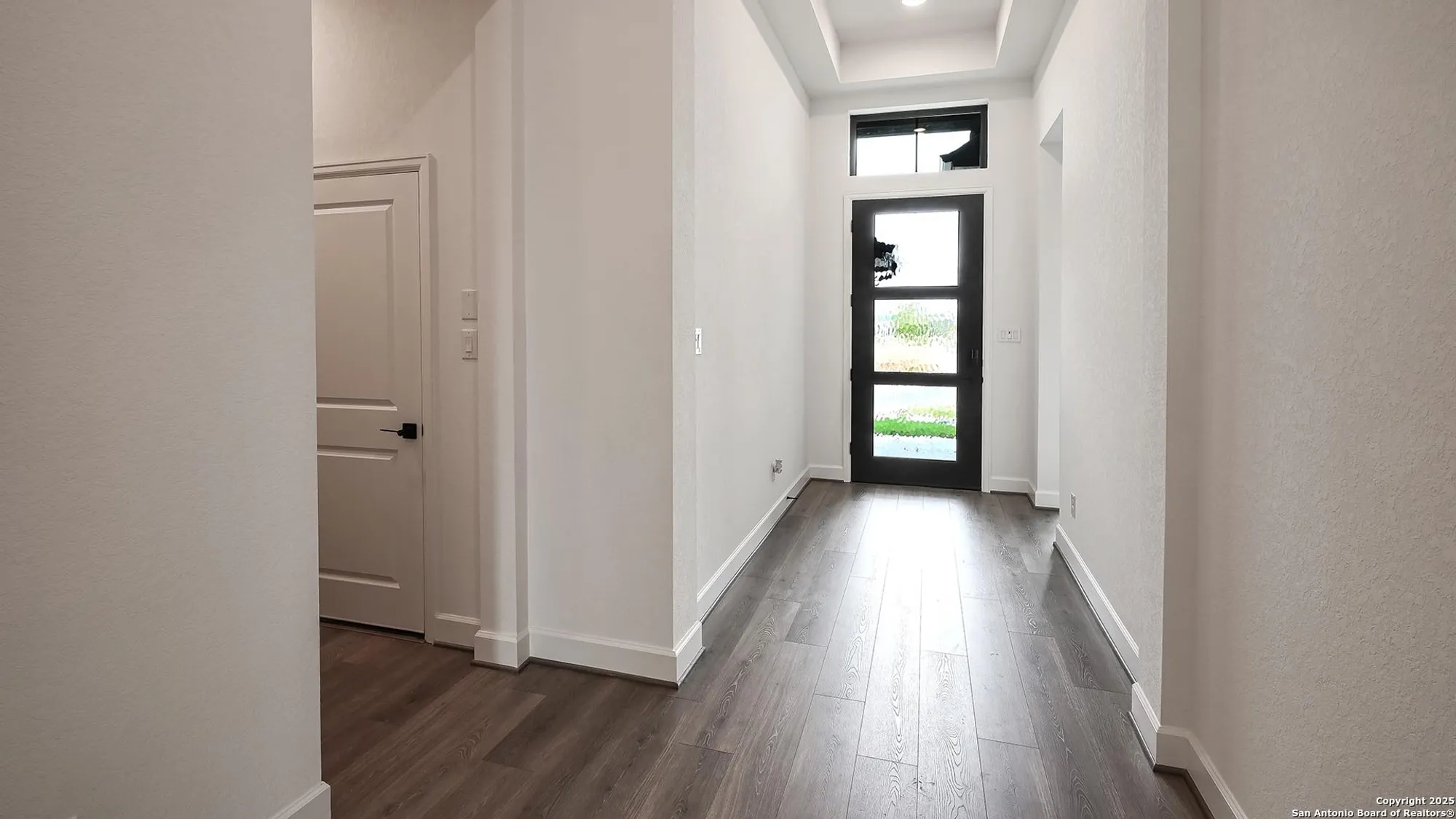 Property Slideshow image 9 of 23 | 2207 zachry dr, New Braunfels, TX, 78132