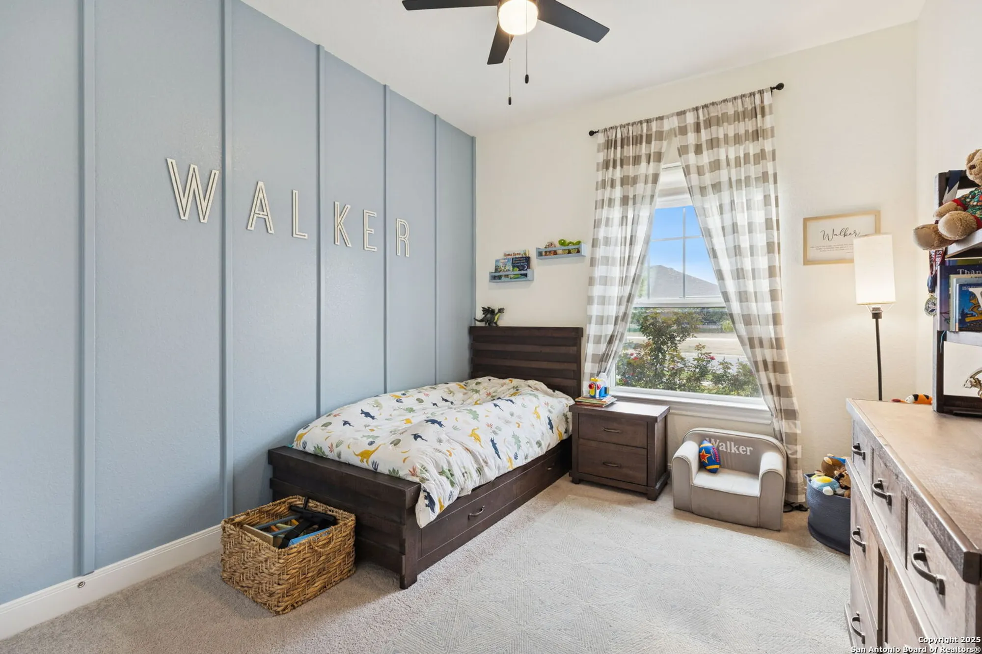 Property Slideshow image 20 of 42 | 390 nightshade trl, New Braunfels, TX, 78132