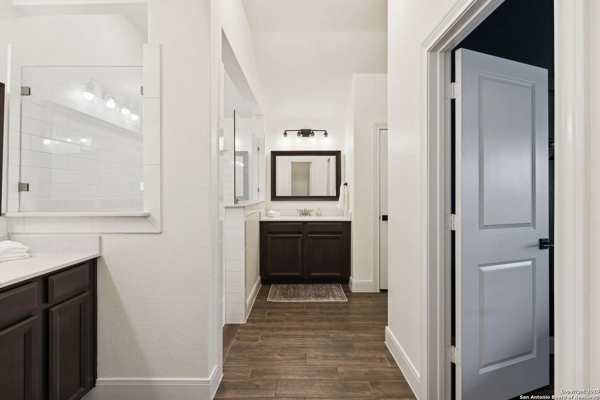 Property Slideshow image 30 of 42 | 390 nightshade trl, New Braunfels, TX, 78132