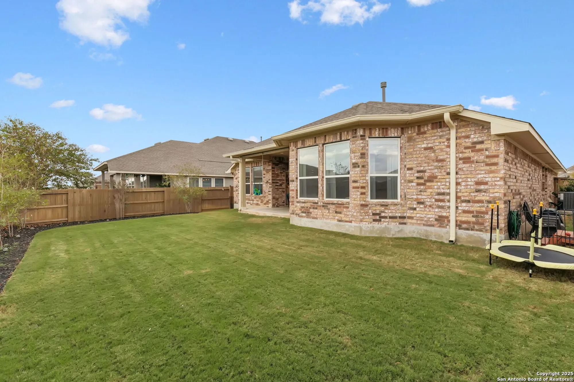 Property Slideshow image 36 of 42 | 390 nightshade trl, New Braunfels, TX, 78132