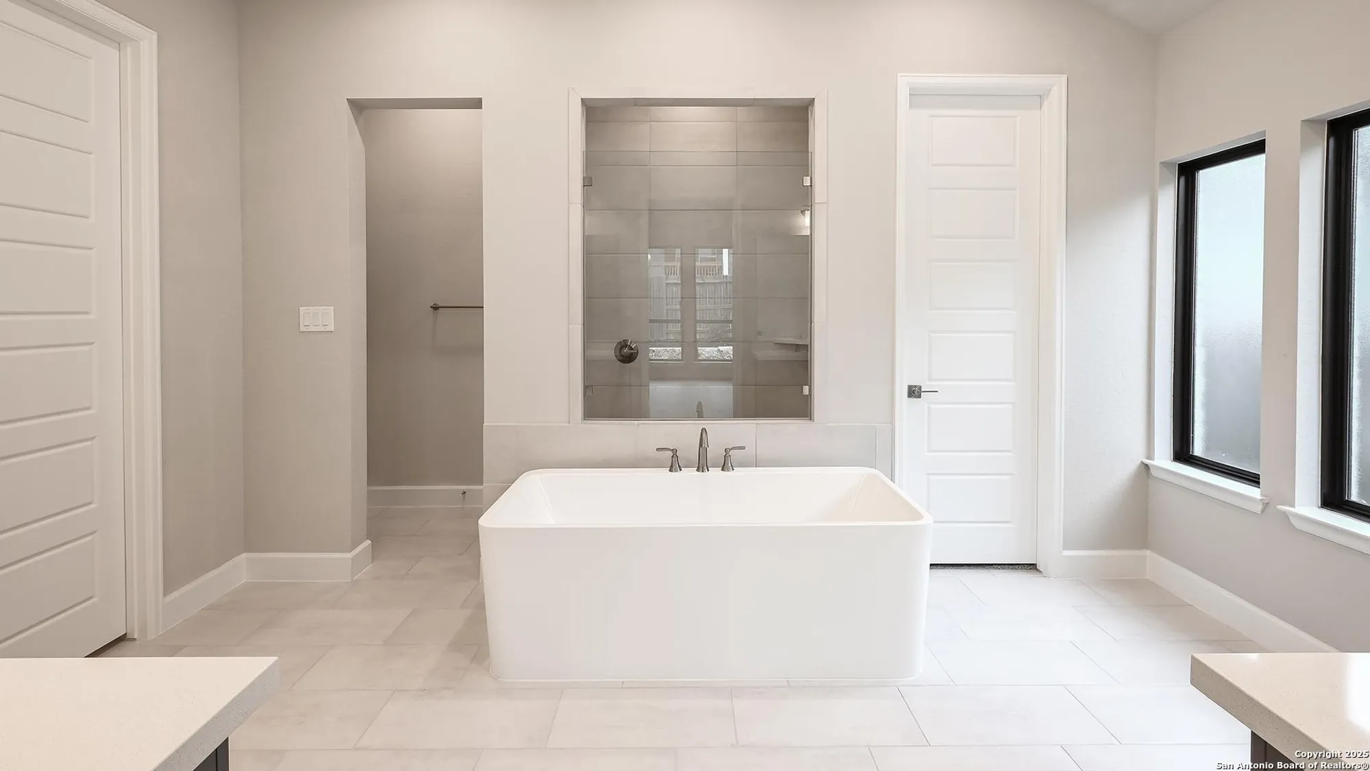 Property Slideshow image 5 of 23 | 2228 sur ave, New Braunfels, TX, 78132