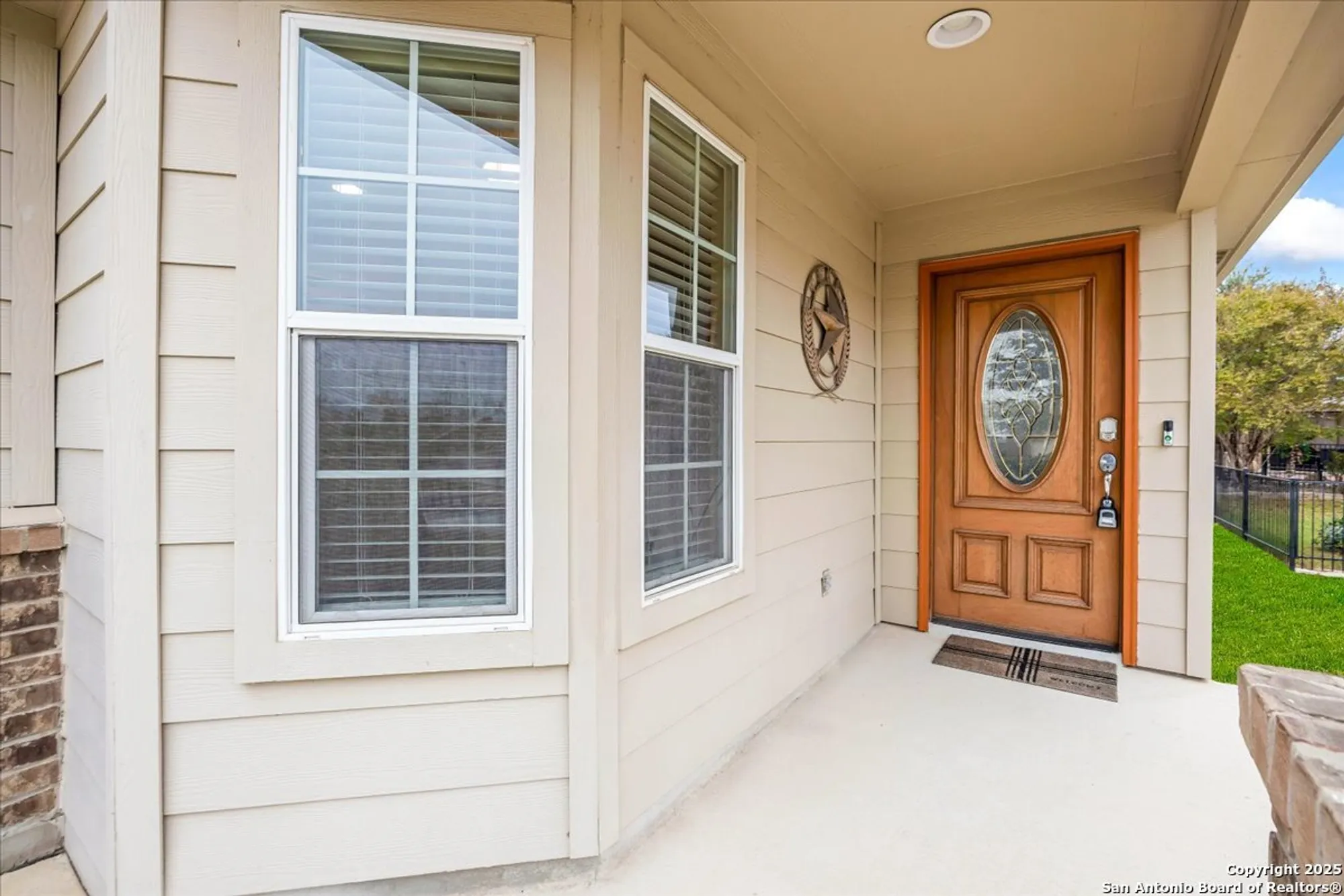 Property Slideshow image 2 of 38 | 12827 pronghorn oak, San Antonio, TX, 78253