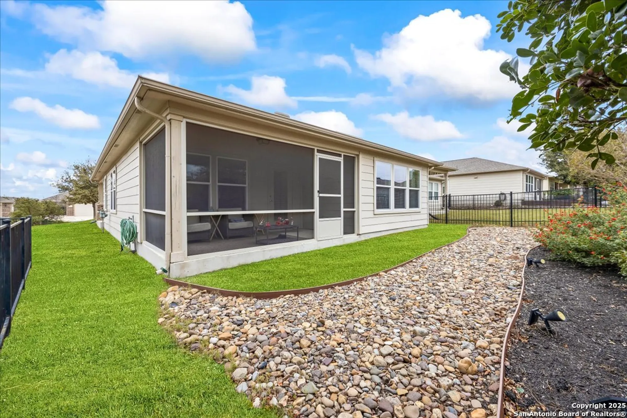 Property Slideshow image 27 of 38 | 12827 pronghorn oak, San Antonio, TX, 78253