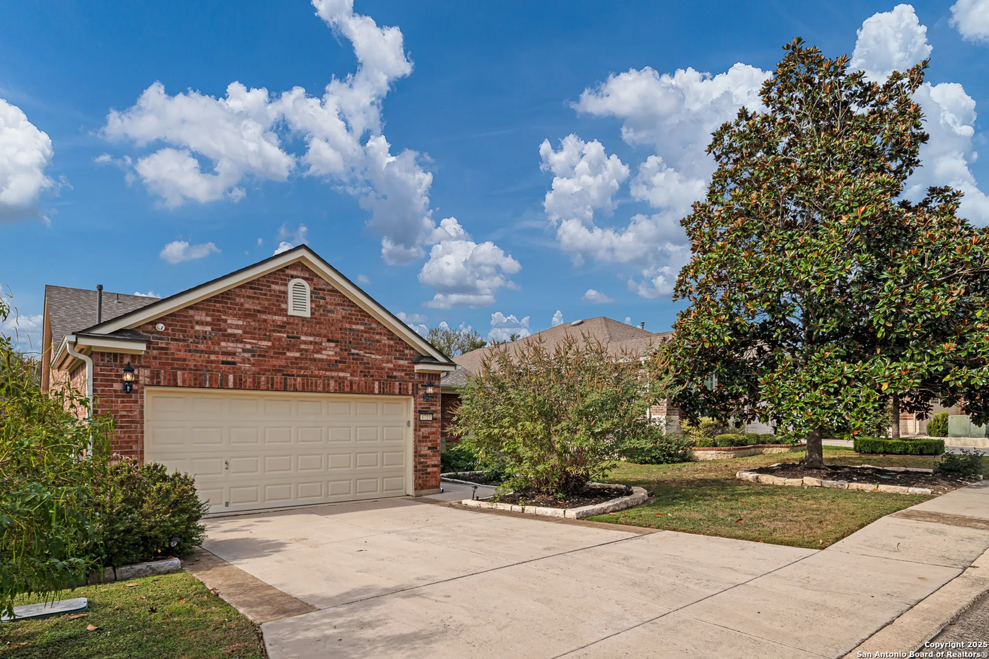 Property Slideshow image 4 of 36 | 4719 sunrise bch, San Antonio, TX, 78253