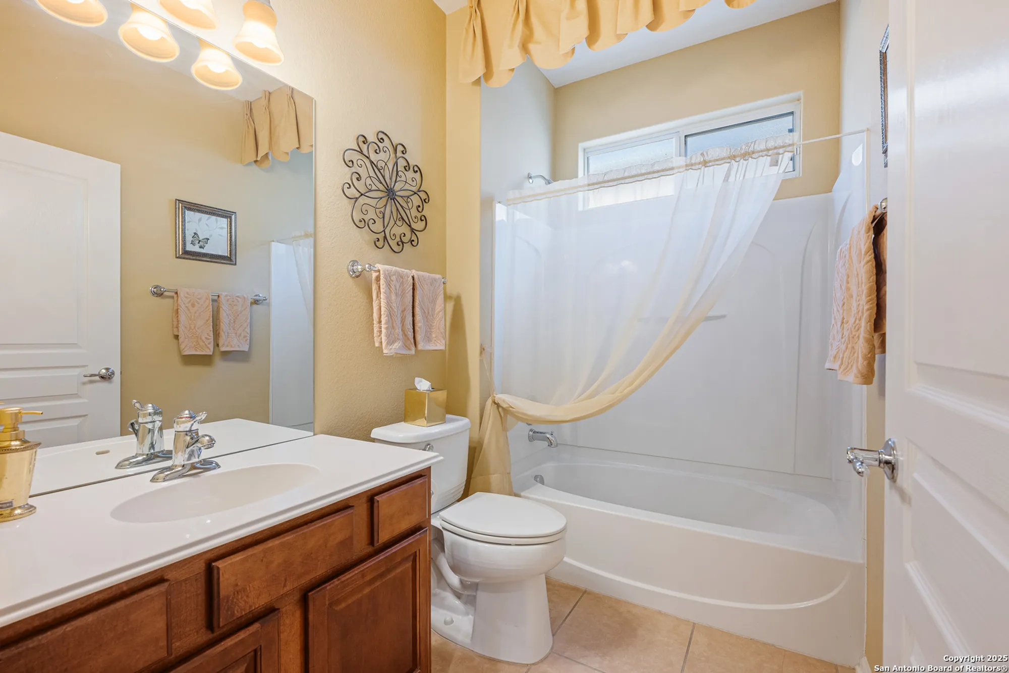 Property Slideshow image 23 of 36 | 4719 sunrise bch, San Antonio, TX, 78253