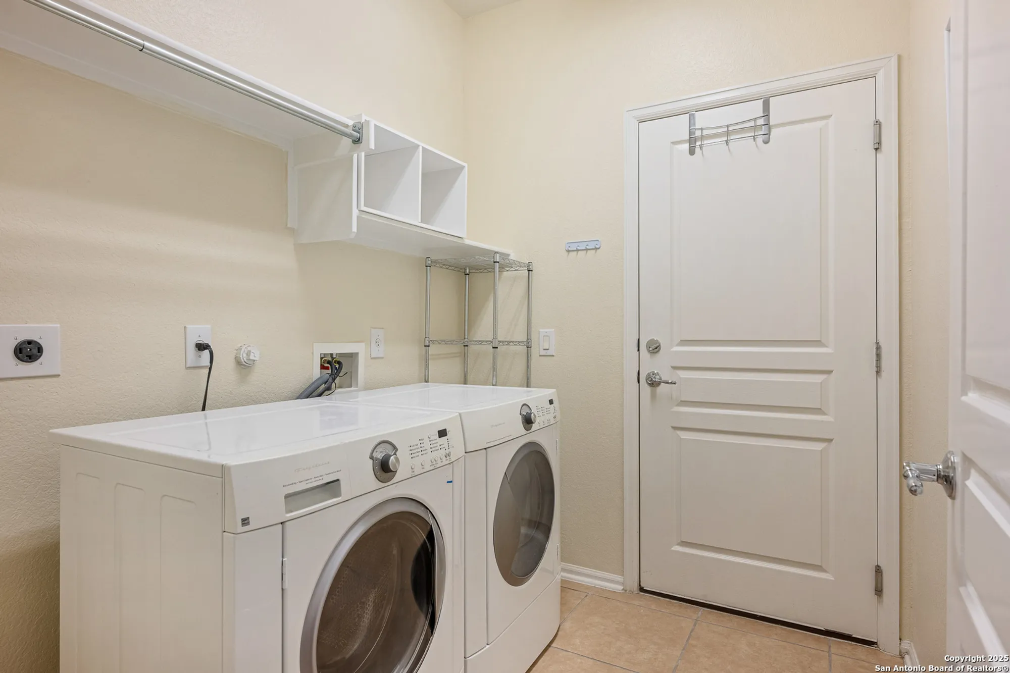 Property Slideshow image 24 of 36 | 4719 sunrise bch, San Antonio, TX, 78253