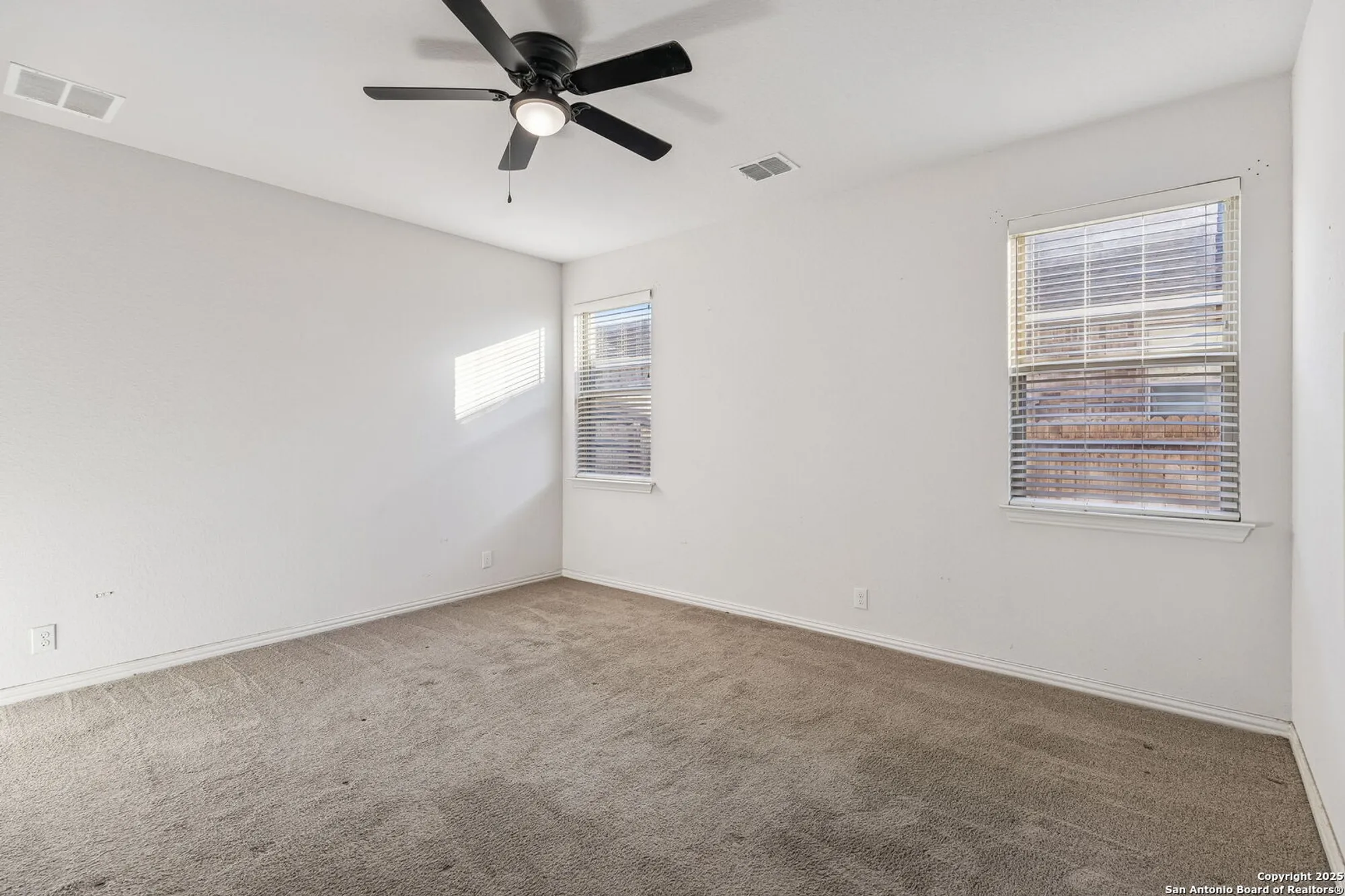 Property Slideshow image 19 of 29 | 629 jaboncillo st, New Braunfels, TX, 78132