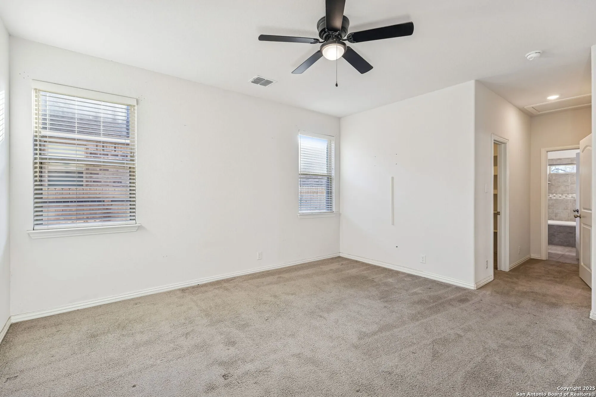 Property Slideshow image 20 of 29 | 629 jaboncillo st, New Braunfels, TX, 78132