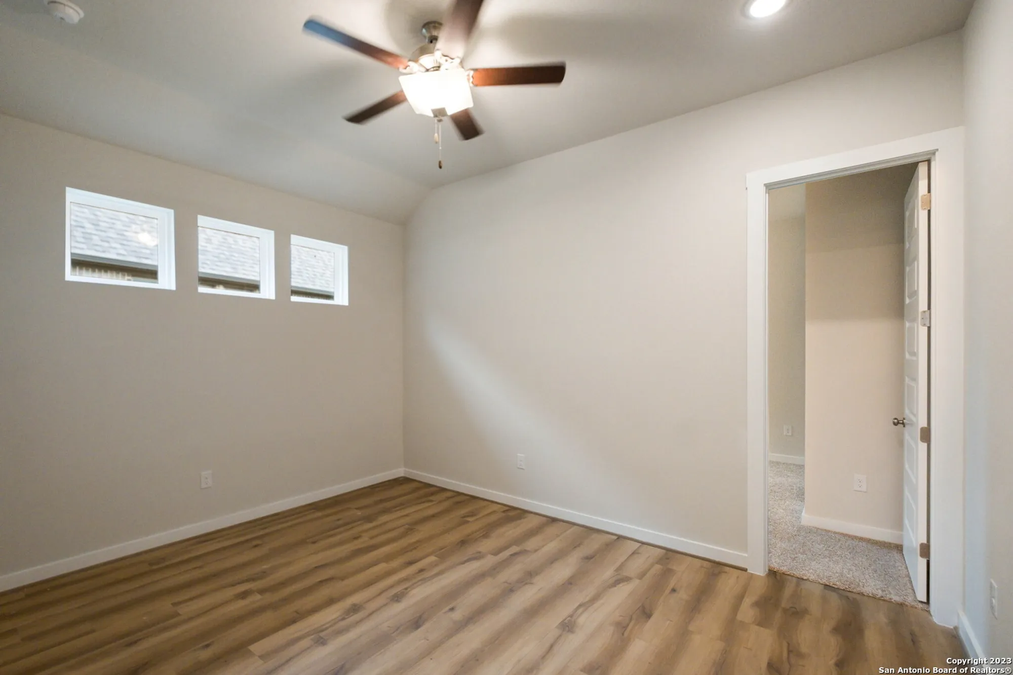 Property Slideshow image 9 of 31 | 593 tobacco pass, New Braunfels, TX, 78132