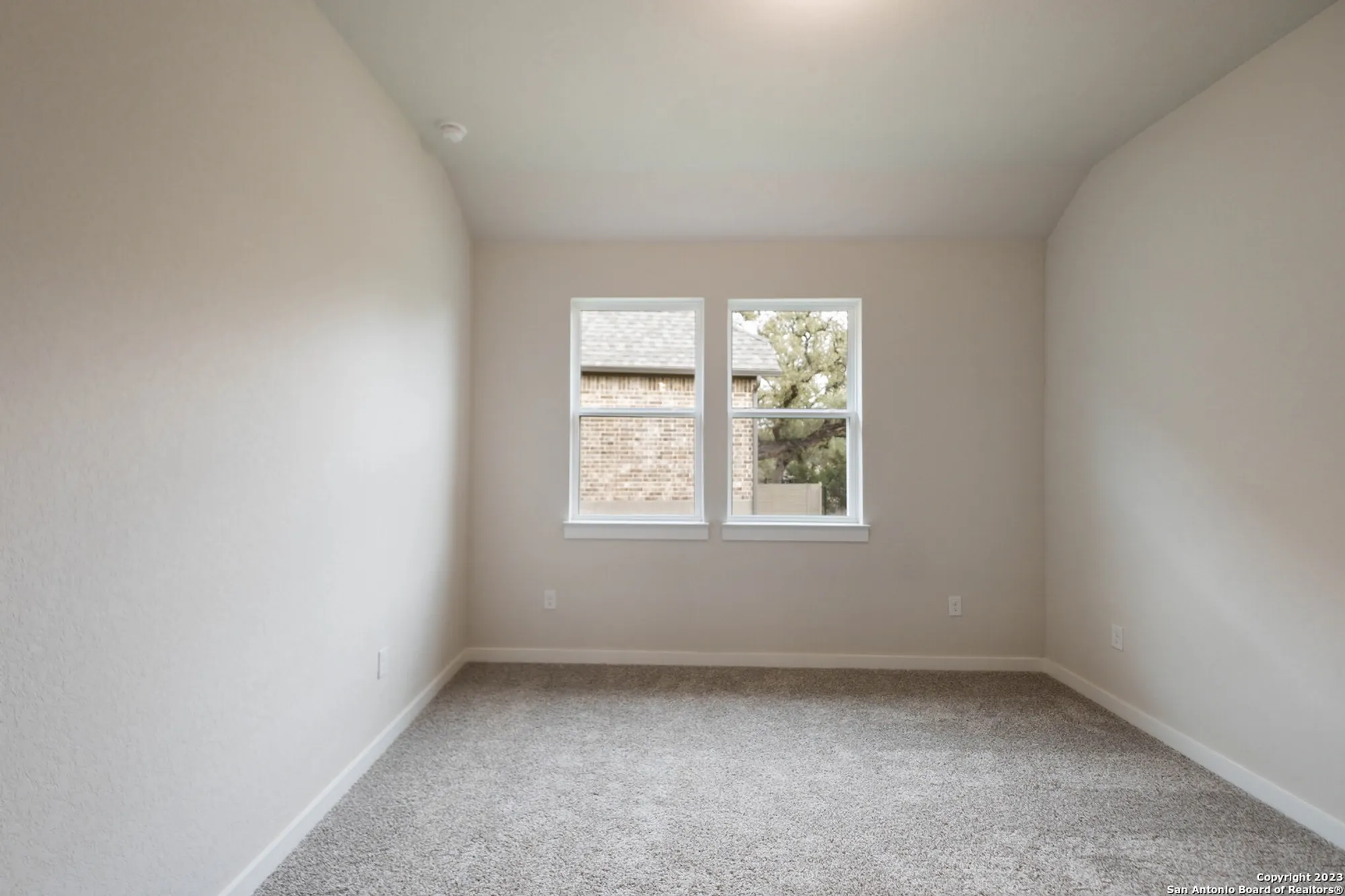 Property Slideshow image 20 of 31 | 593 tobacco pass, New Braunfels, TX, 78132