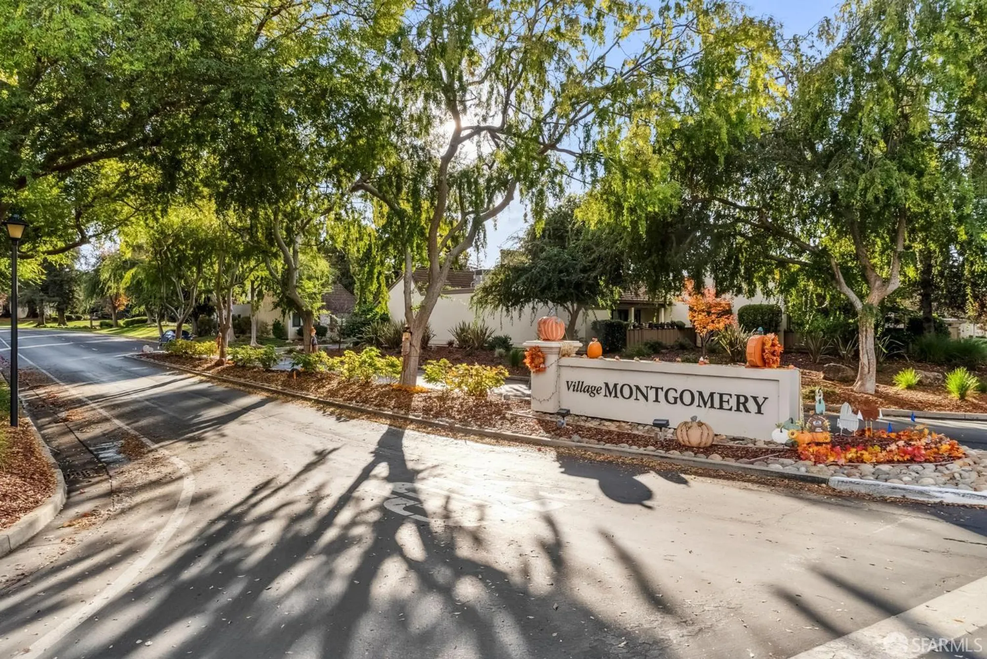 Property Slideshow image 5 of 56 | 6135 montgomery ct, San Jose, CA, 95135