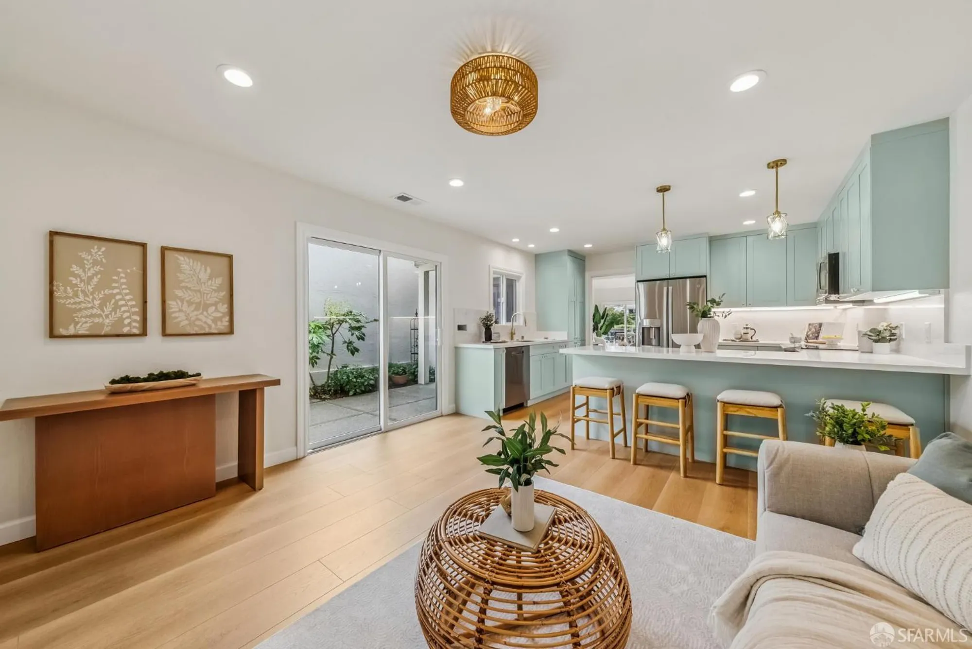 Property Slideshow image 16 of 56 | 6135 montgomery ct, San Jose, CA, 95135