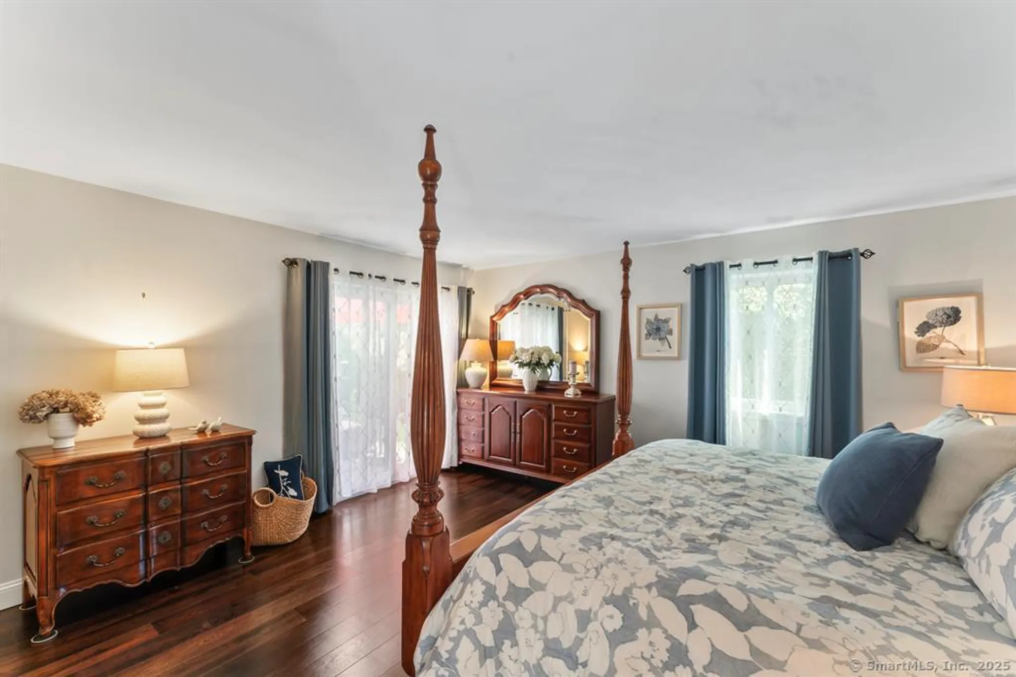 Property Slideshow image 8 of 15 | 139 heritage vlg b, Southbury, CT, 06488