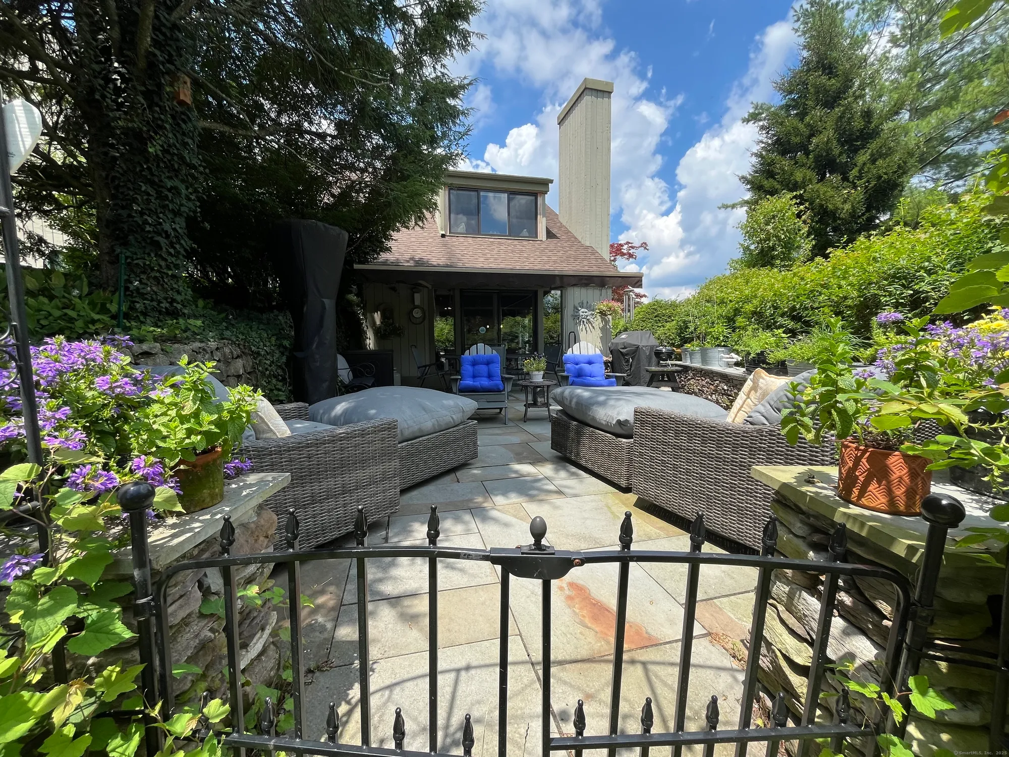 Property Slideshow image 22 of 24 | 198 heritage vlg a, Southbury, CT, 06488