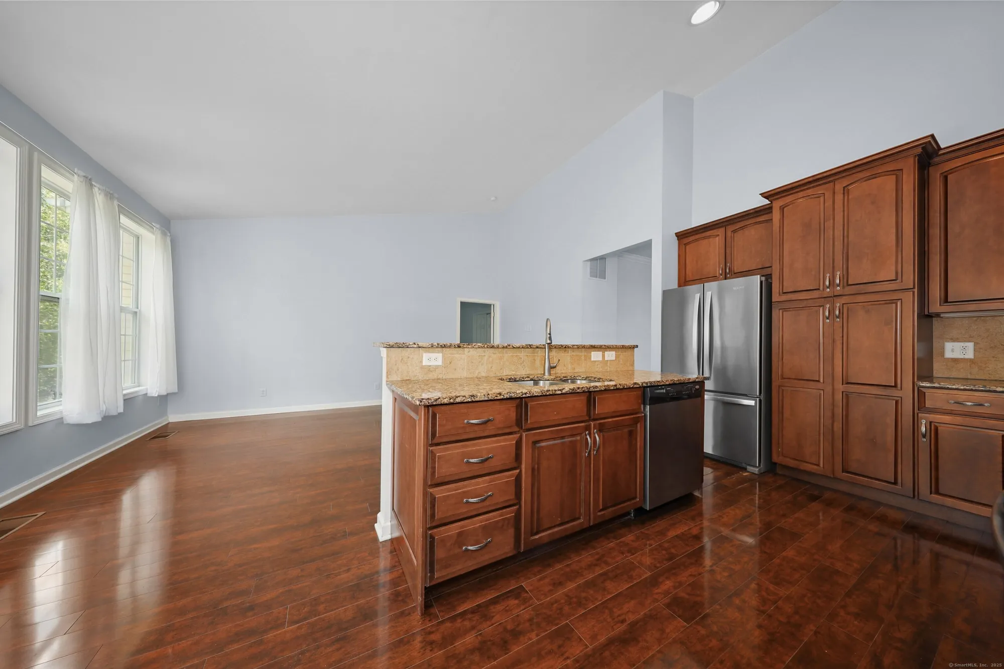 Property Slideshow image 15 of 39 | 9 lilac ln # 9, Prospect, CT, 06712