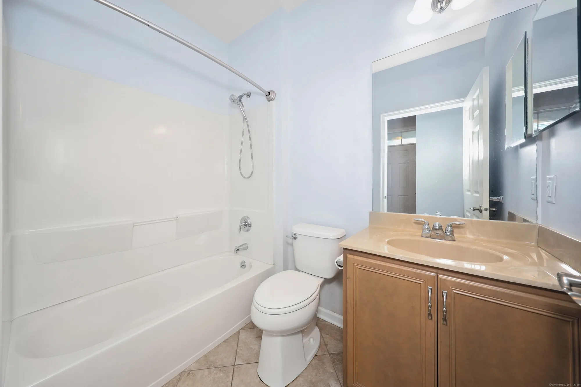 Property Slideshow image 21 of 39 | 9 lilac ln # 9, Prospect, CT, 06712