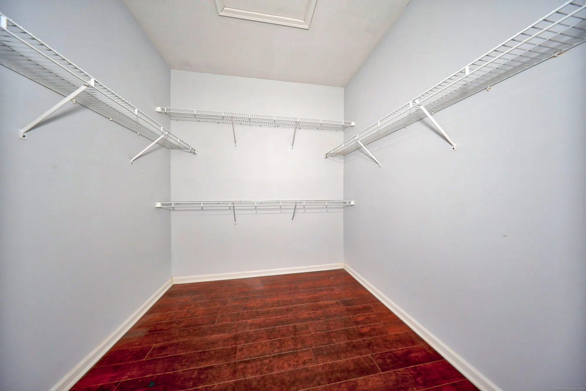 Property Slideshow image 32 of 39 | 9 lilac ln # 9, Prospect, CT, 06712