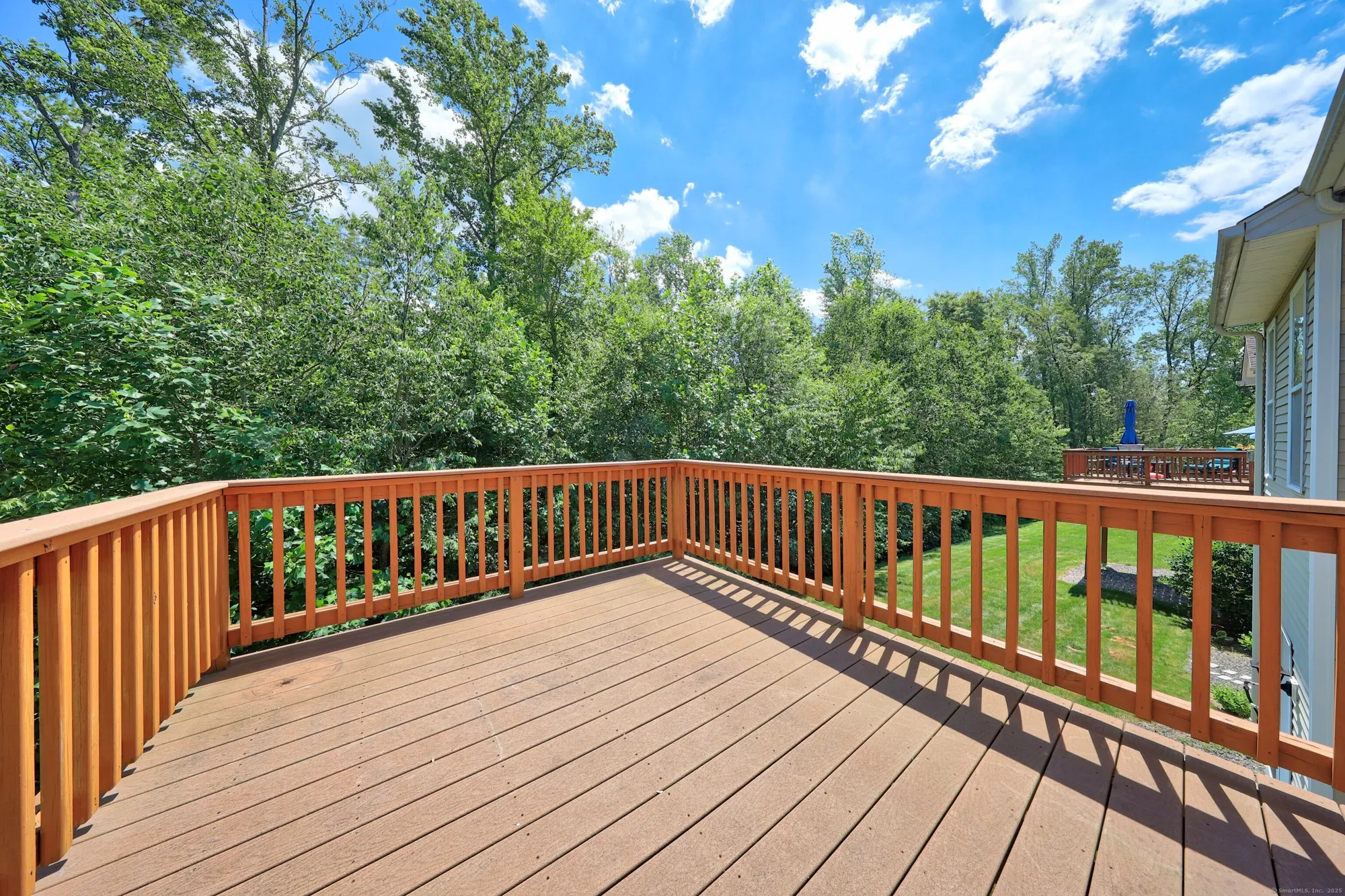 Property Slideshow image 33 of 39 | 9 lilac ln # 9, Prospect, CT, 06712
