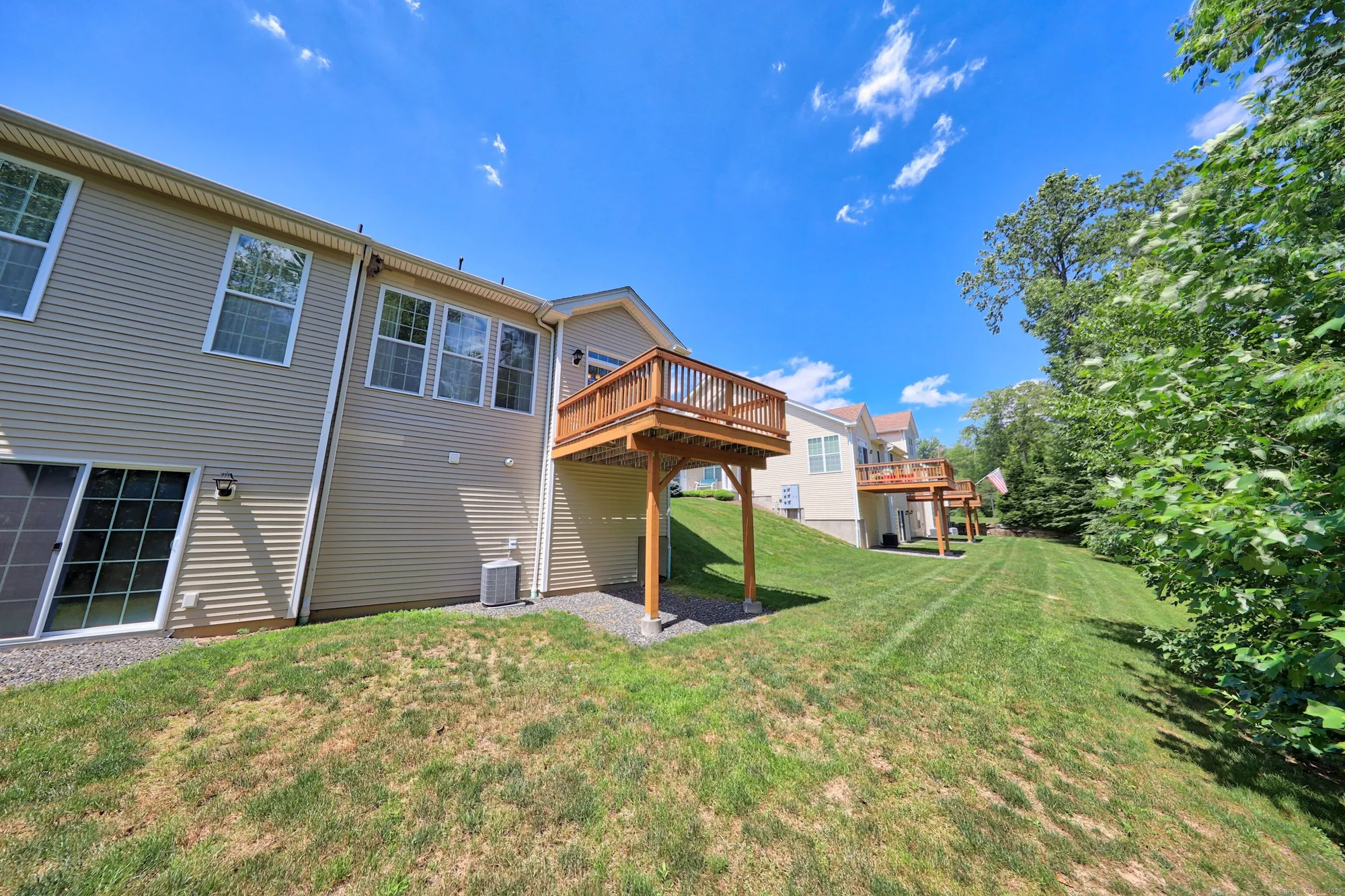 Property Slideshow image 36 of 39 | 9 lilac ln # 9, Prospect, CT, 06712