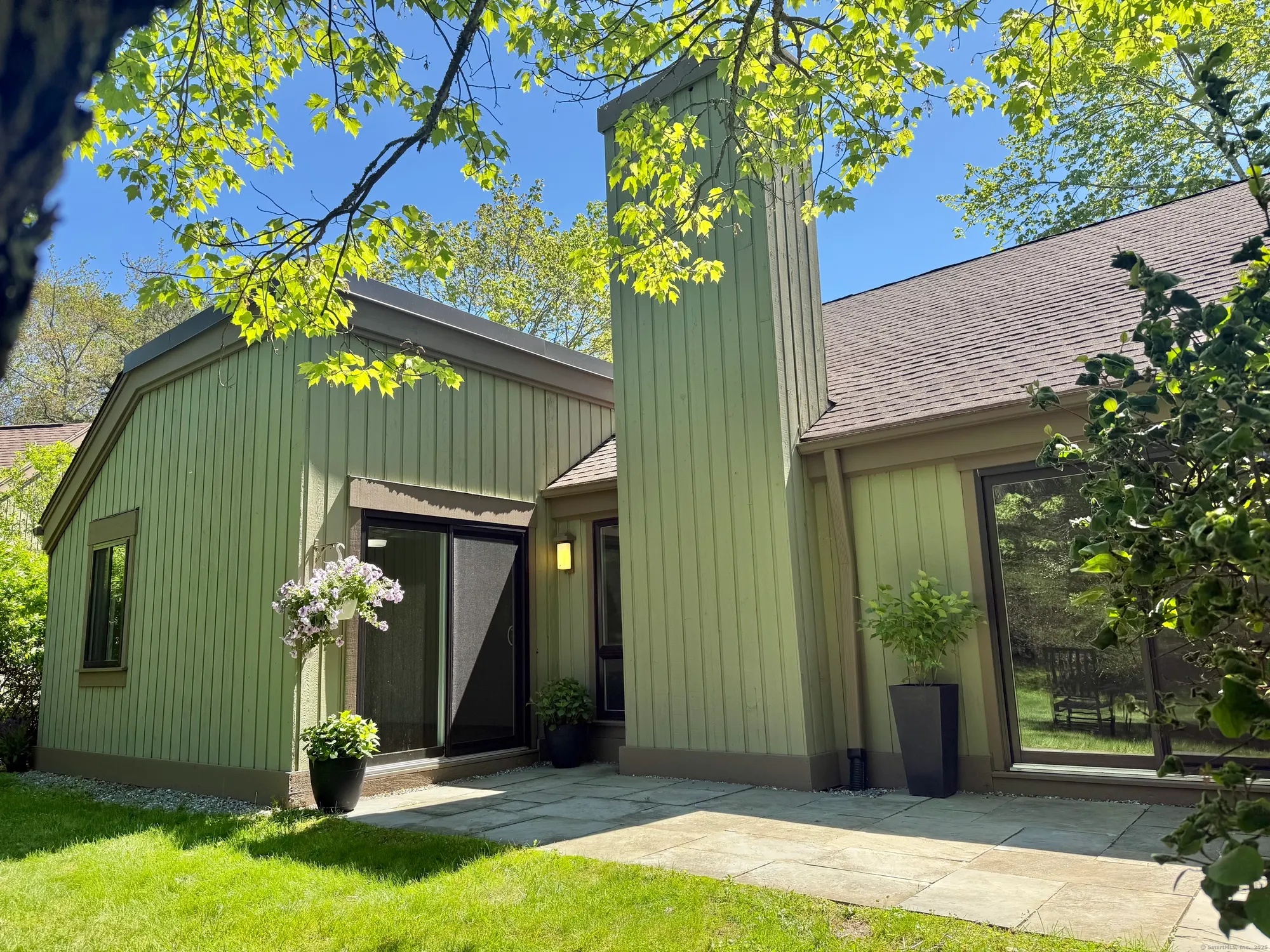 Property Slideshow image 23 of 25 | 740 heritage vlg b, Southbury, CT, 06488