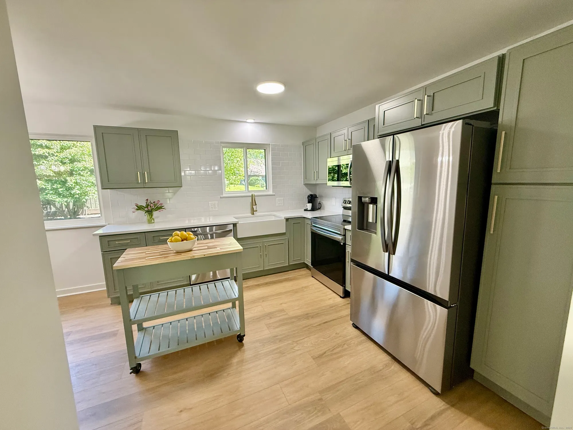 Property Slideshow image 6 of 25 | 740 heritage vlg b, Southbury, CT, 06488