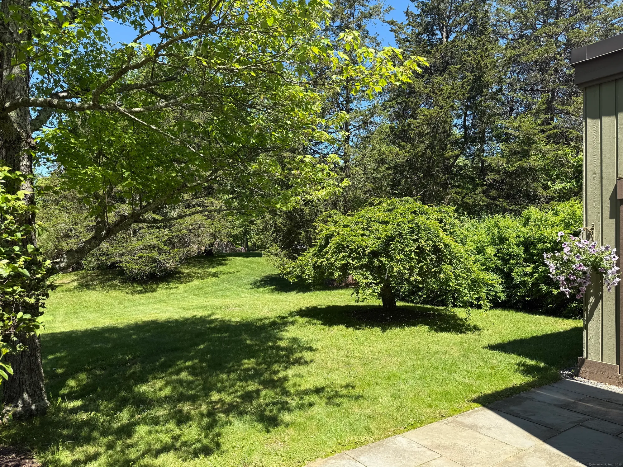 Property Slideshow image 24 of 25 | 740 heritage vlg b, Southbury, CT, 06488