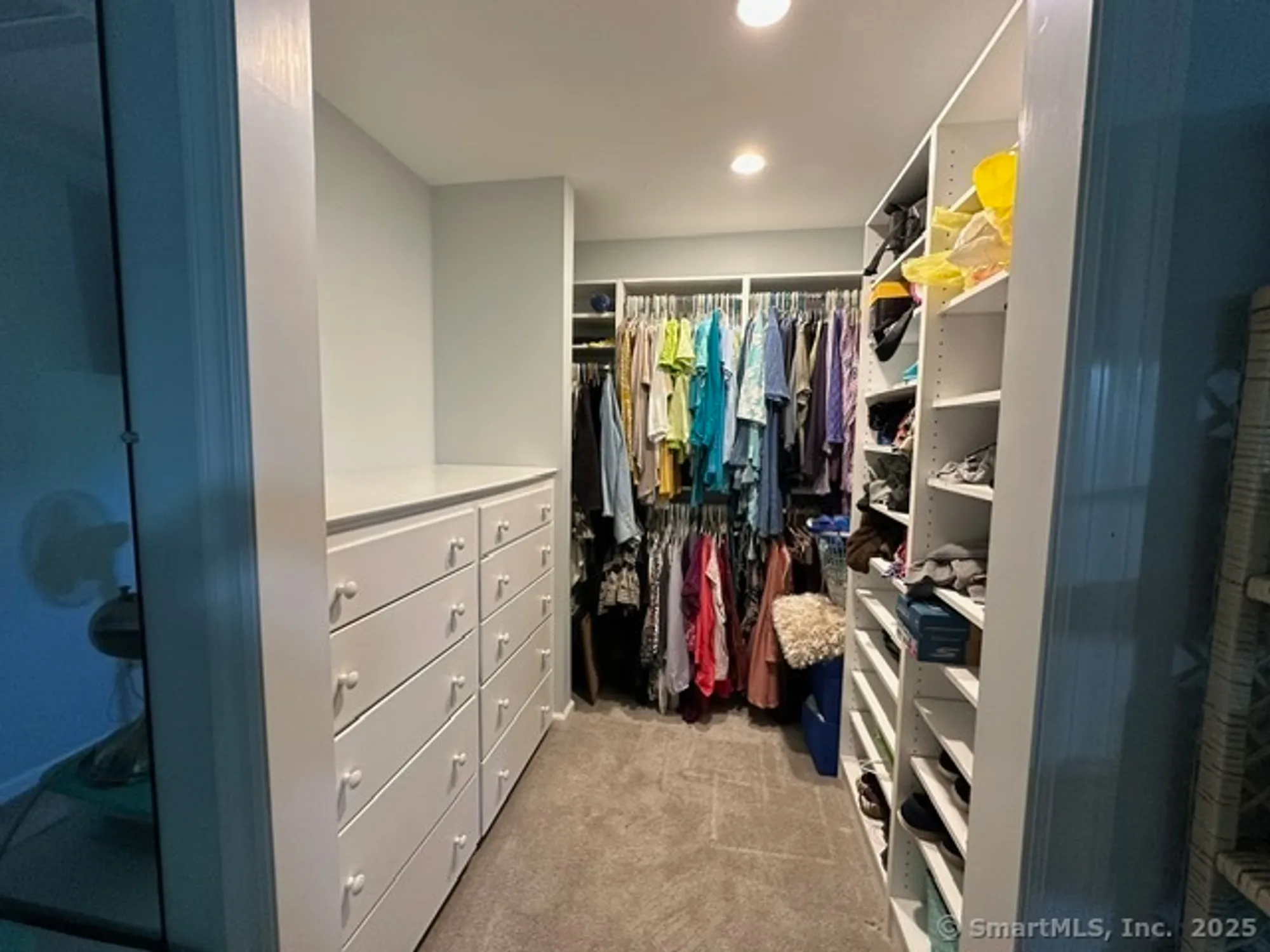 Property Slideshow image 11 of 21 | 859 heritage vlg b, Southbury, CT, 06488