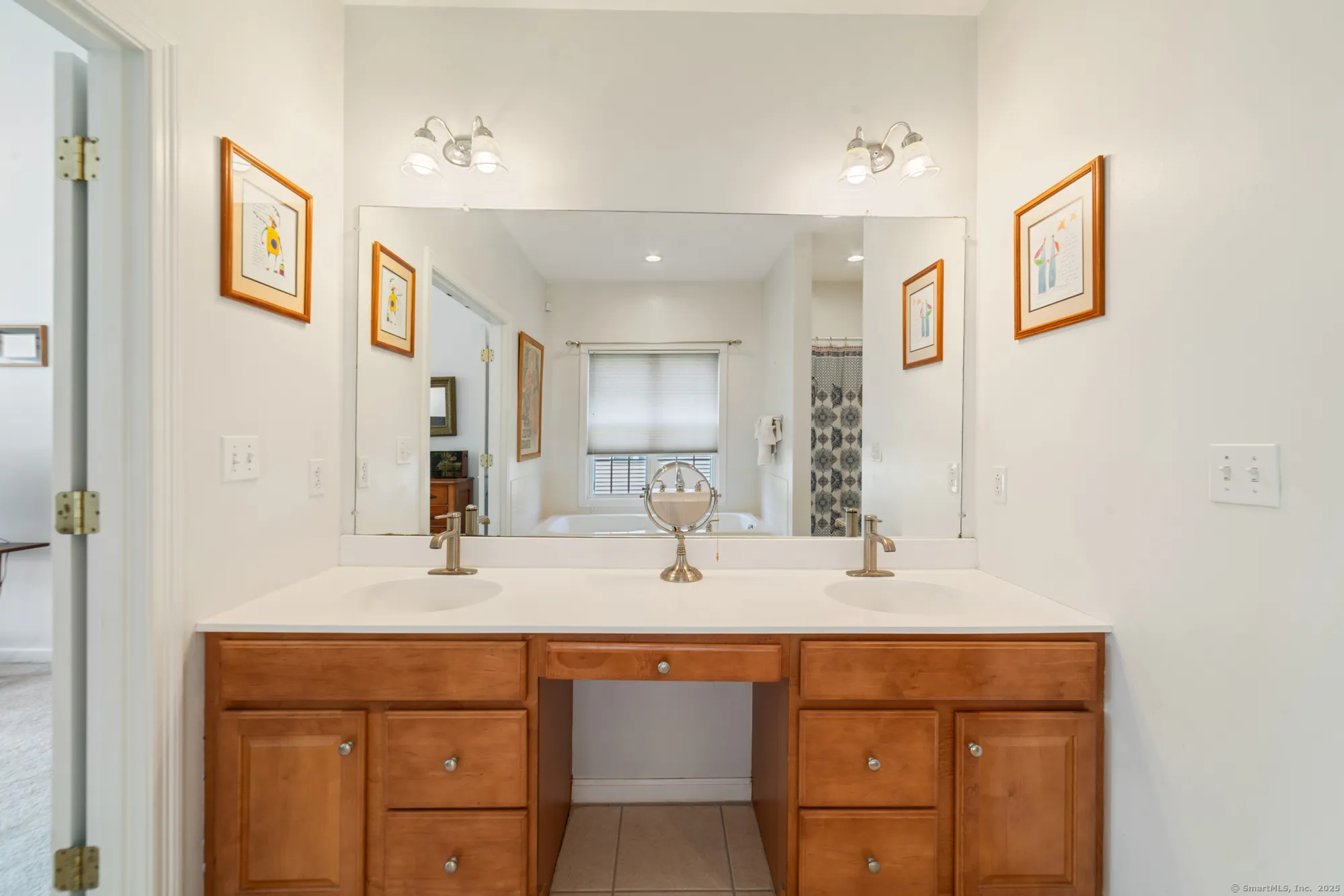 Property Slideshow image 25 of 40 | 185 country club dr # 185, Oxford, CT, 06478