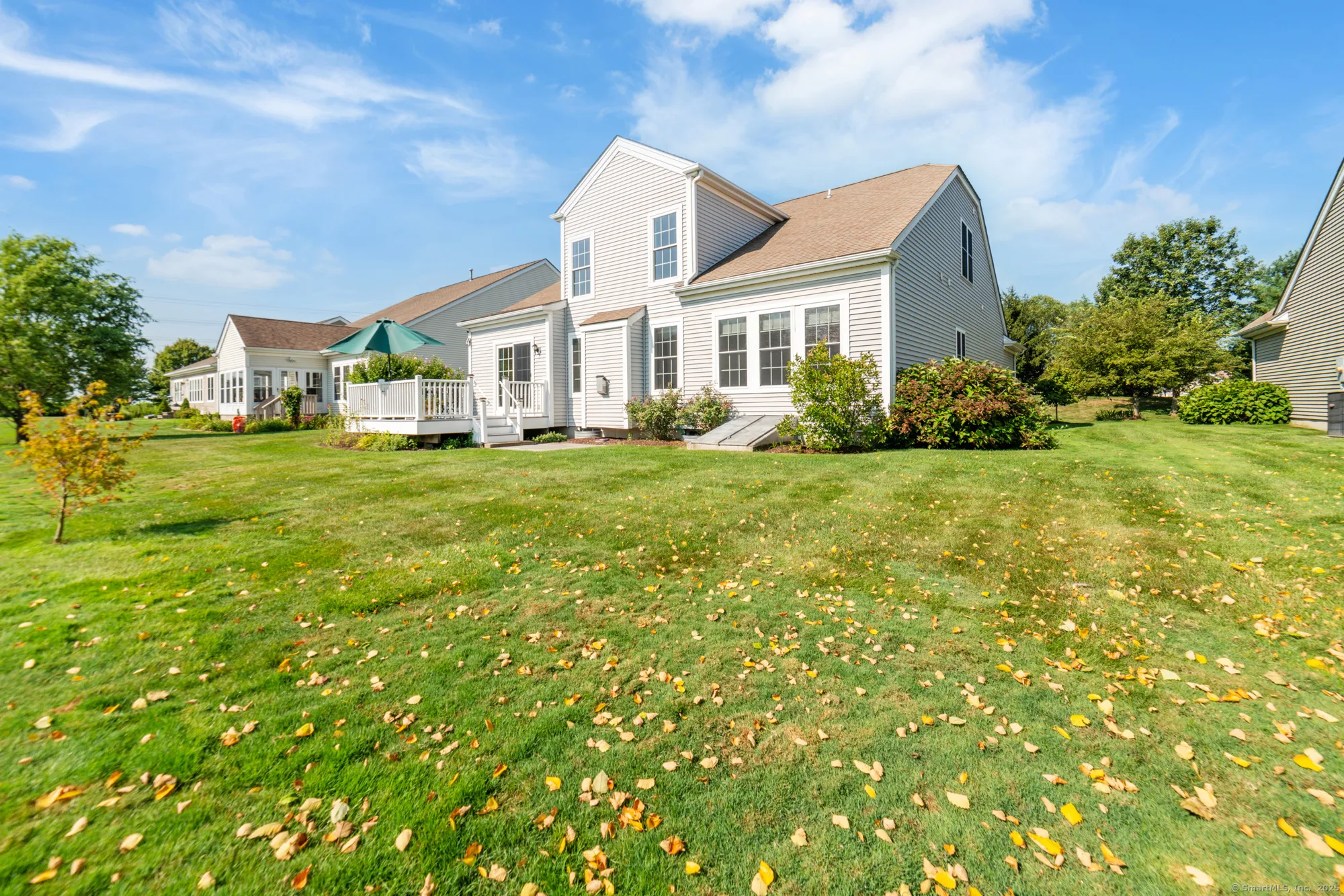 Property Slideshow image 37 of 40 | 185 country club dr # 185, Oxford, CT, 06478
