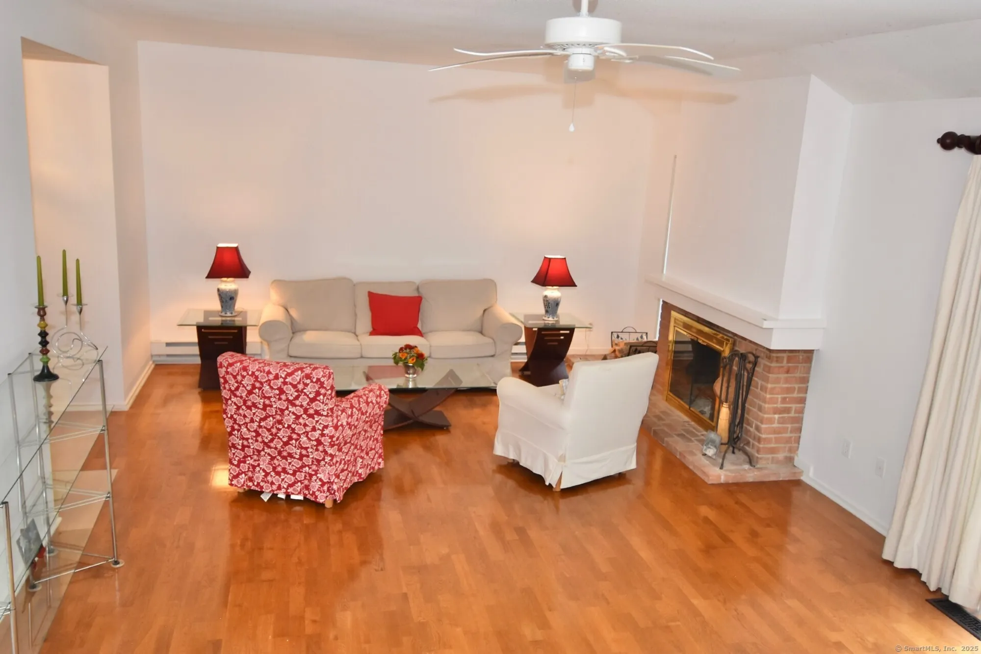 Property Slideshow image 6 of 18 | 132 heritage vlg a, Southbury, CT, 06488